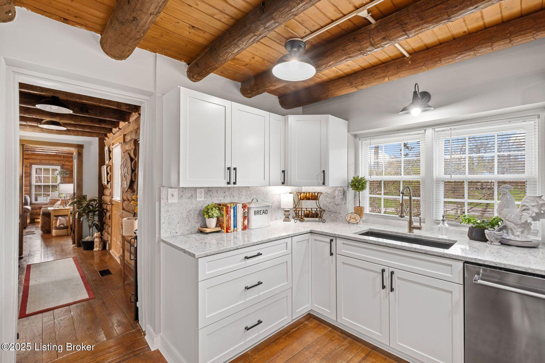 144 Rosswoods Dr