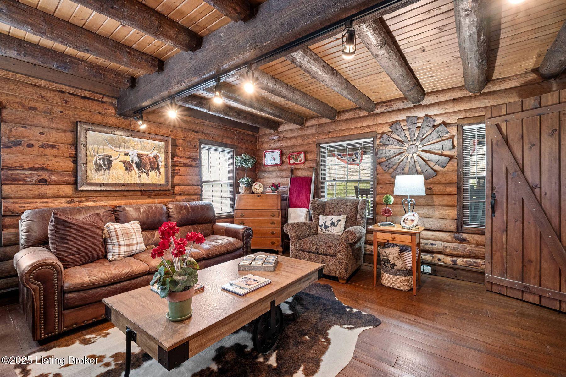 144 Rosswoods Dr