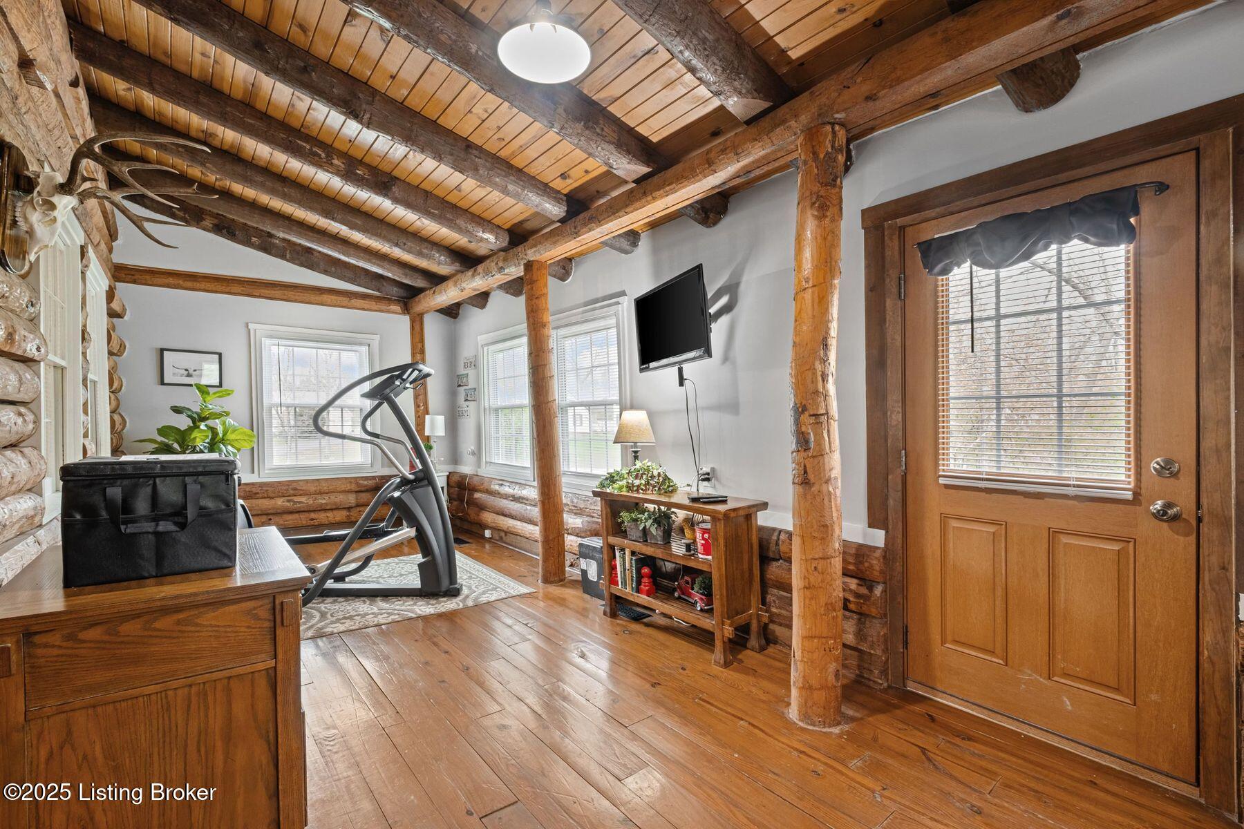 144 Rosswoods Dr