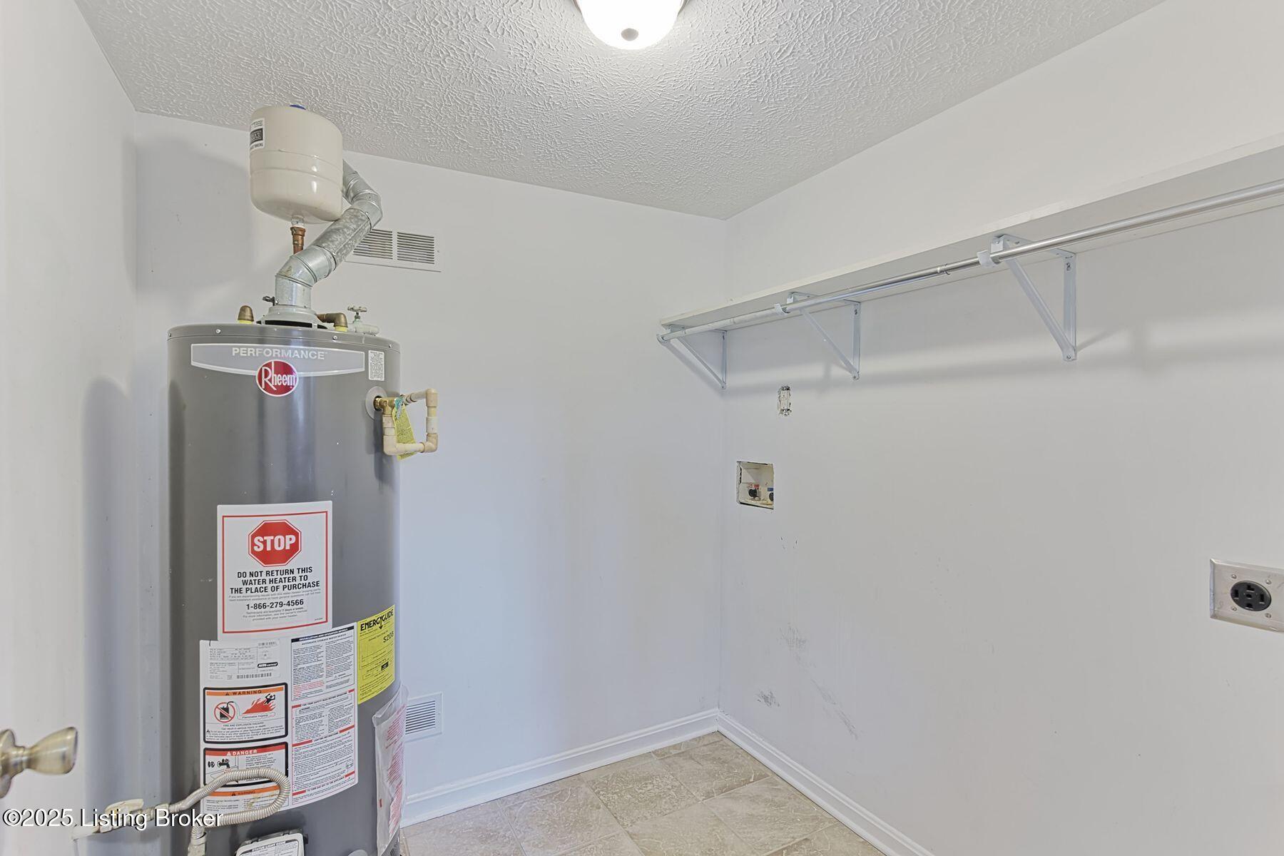 7906 Grand Cascade Dr