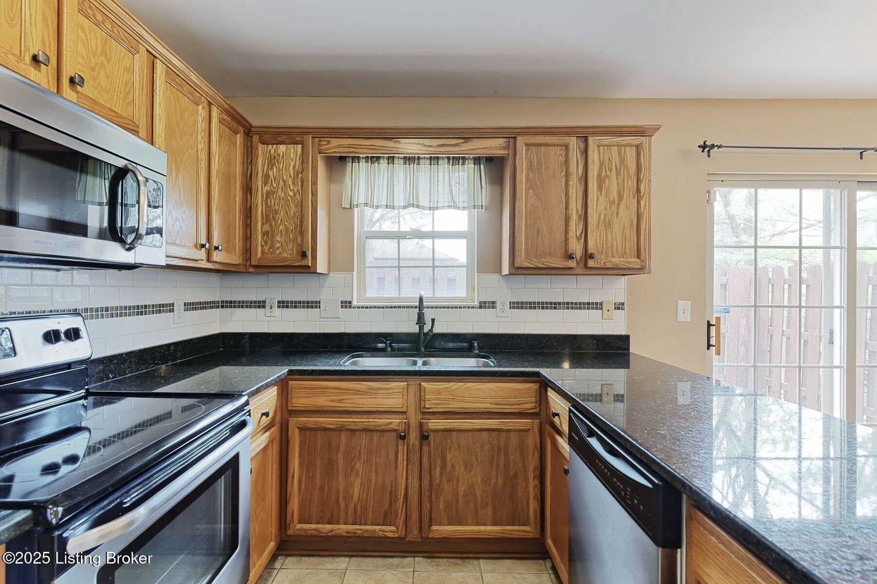 7906 Grand Cascade Dr