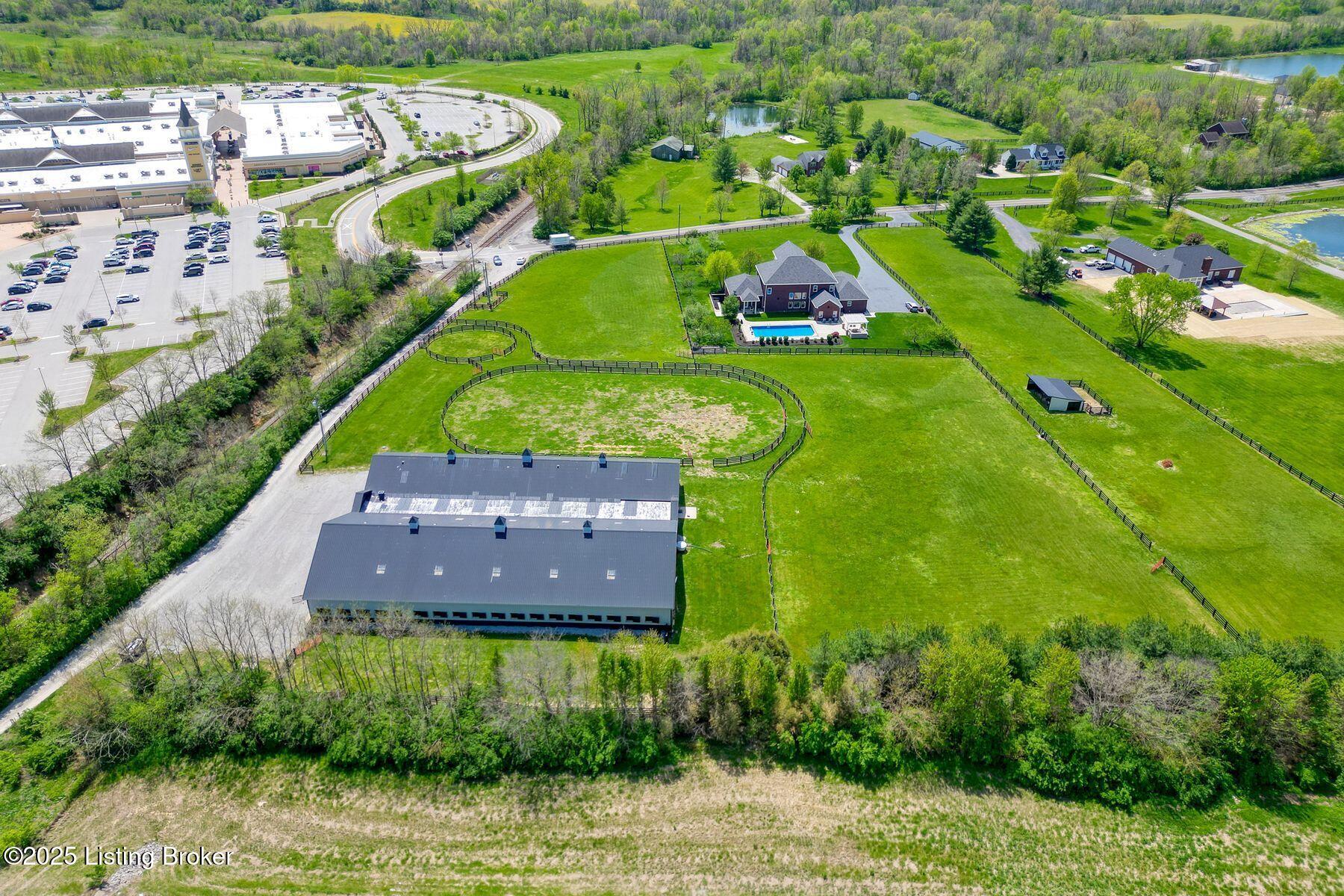 454 Veechdale Rd