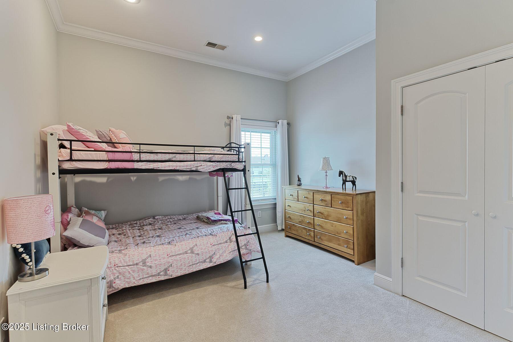 454 Veechdale Rd