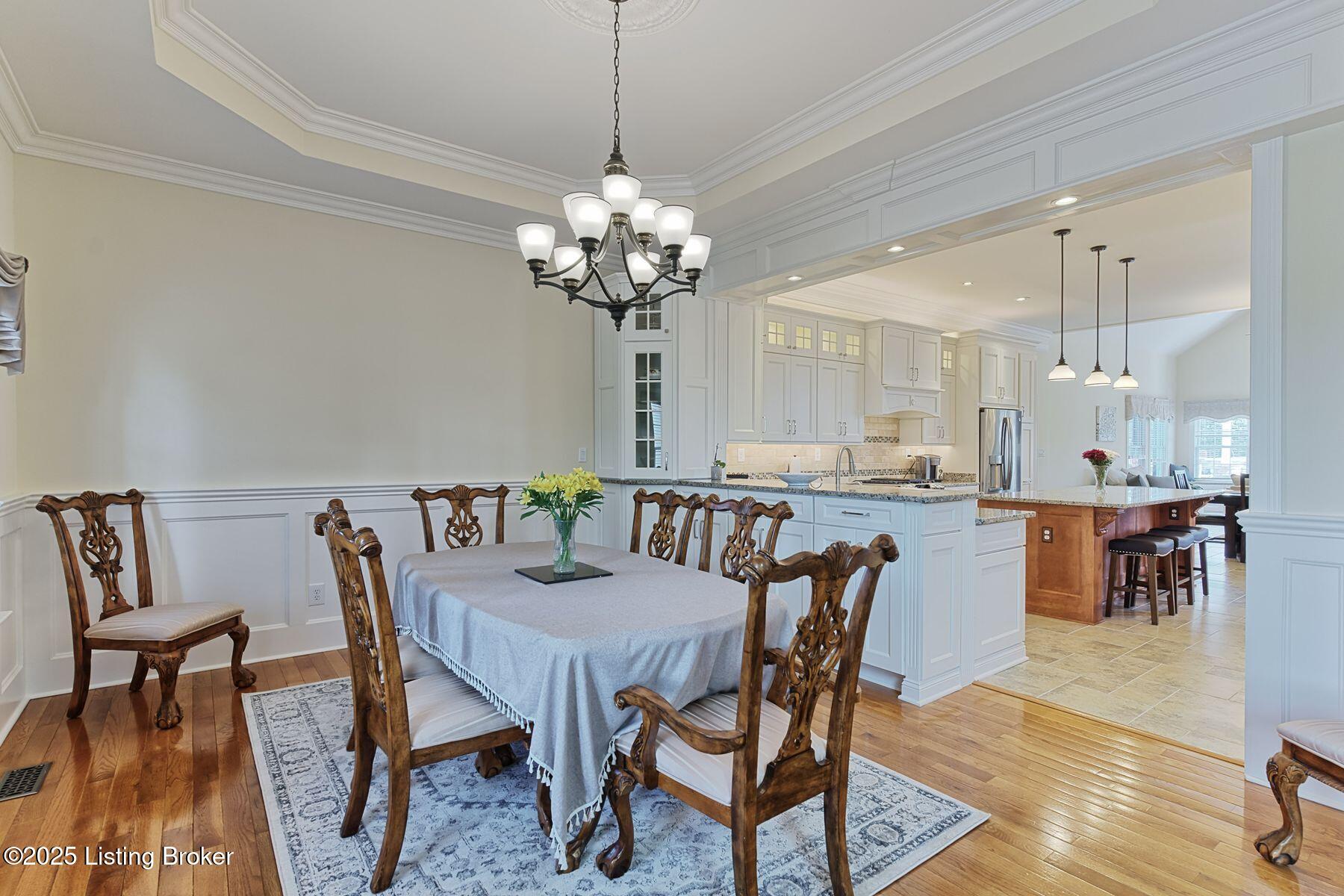 454 Veechdale Rd