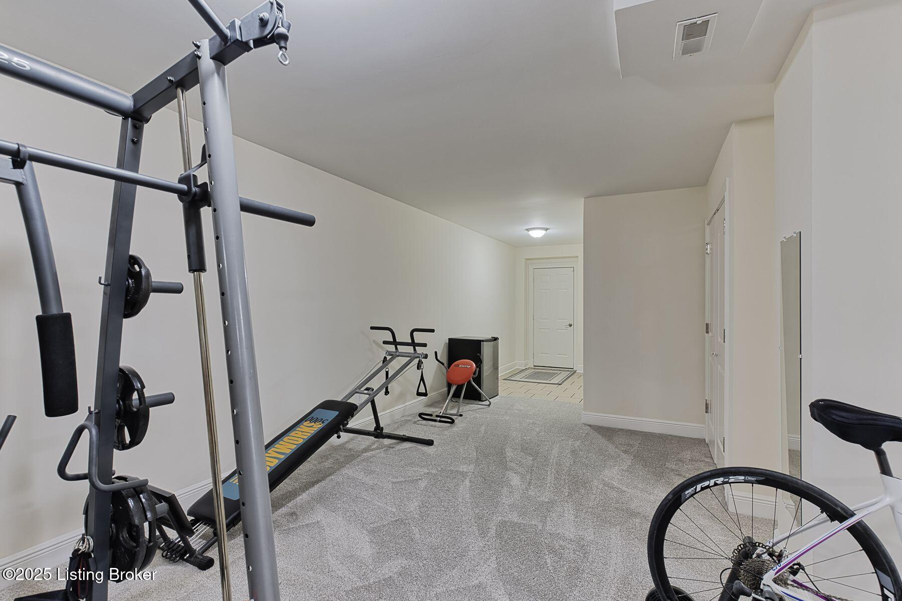 454 Veechdale Rd