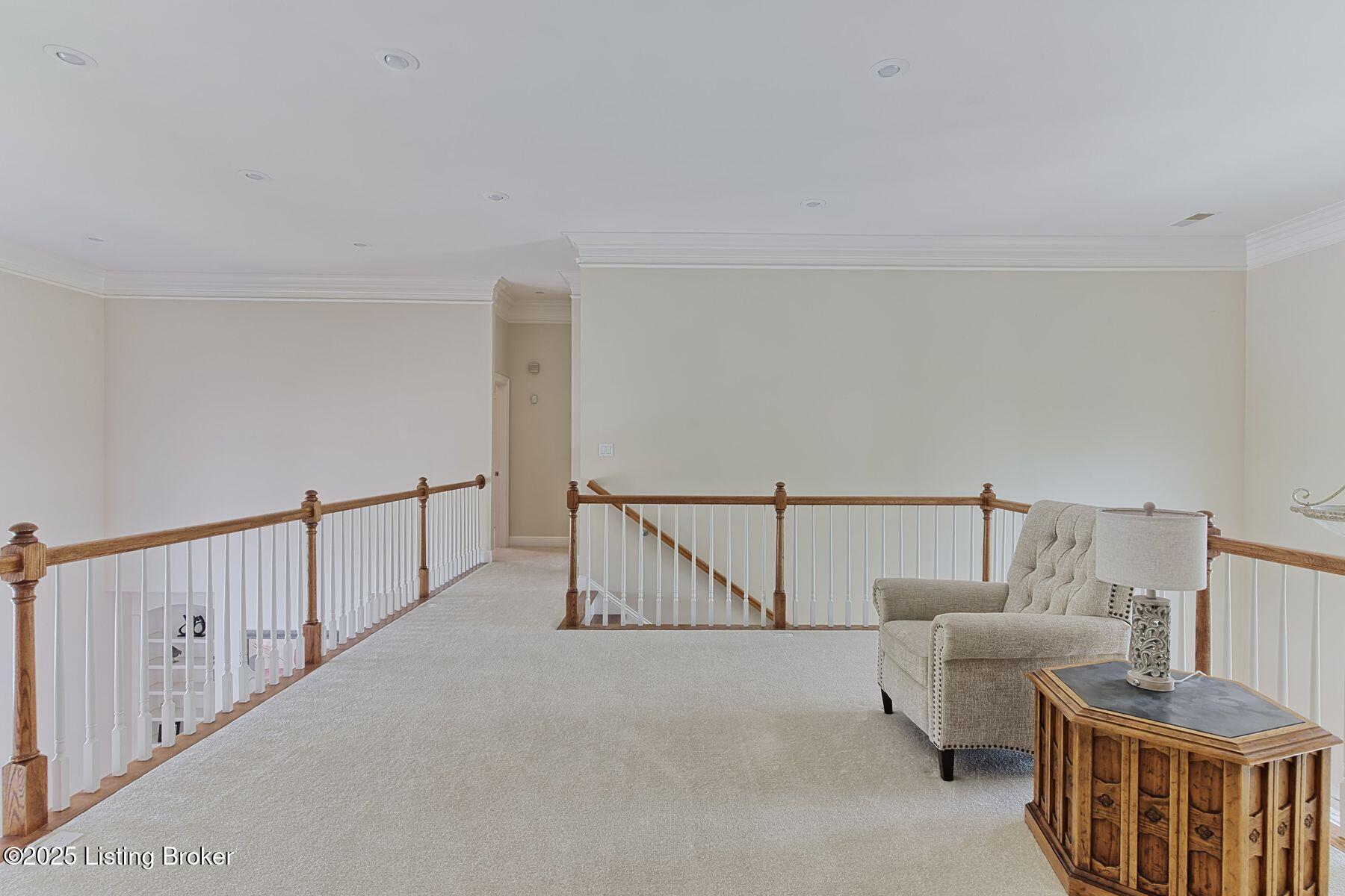 454 Veechdale Rd