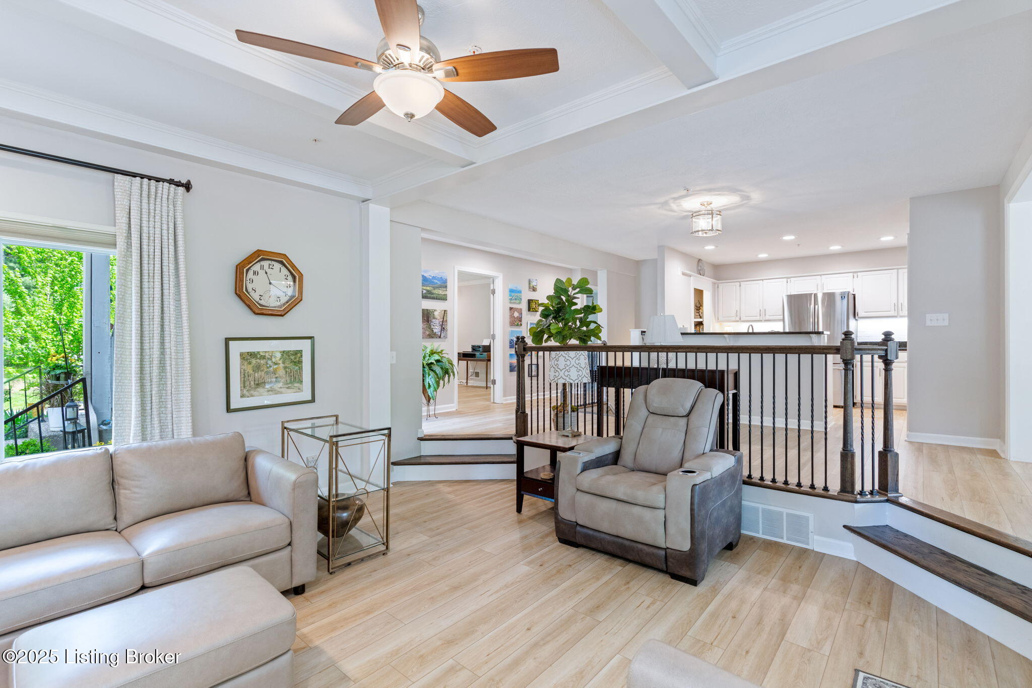 346 Rosewood Dr