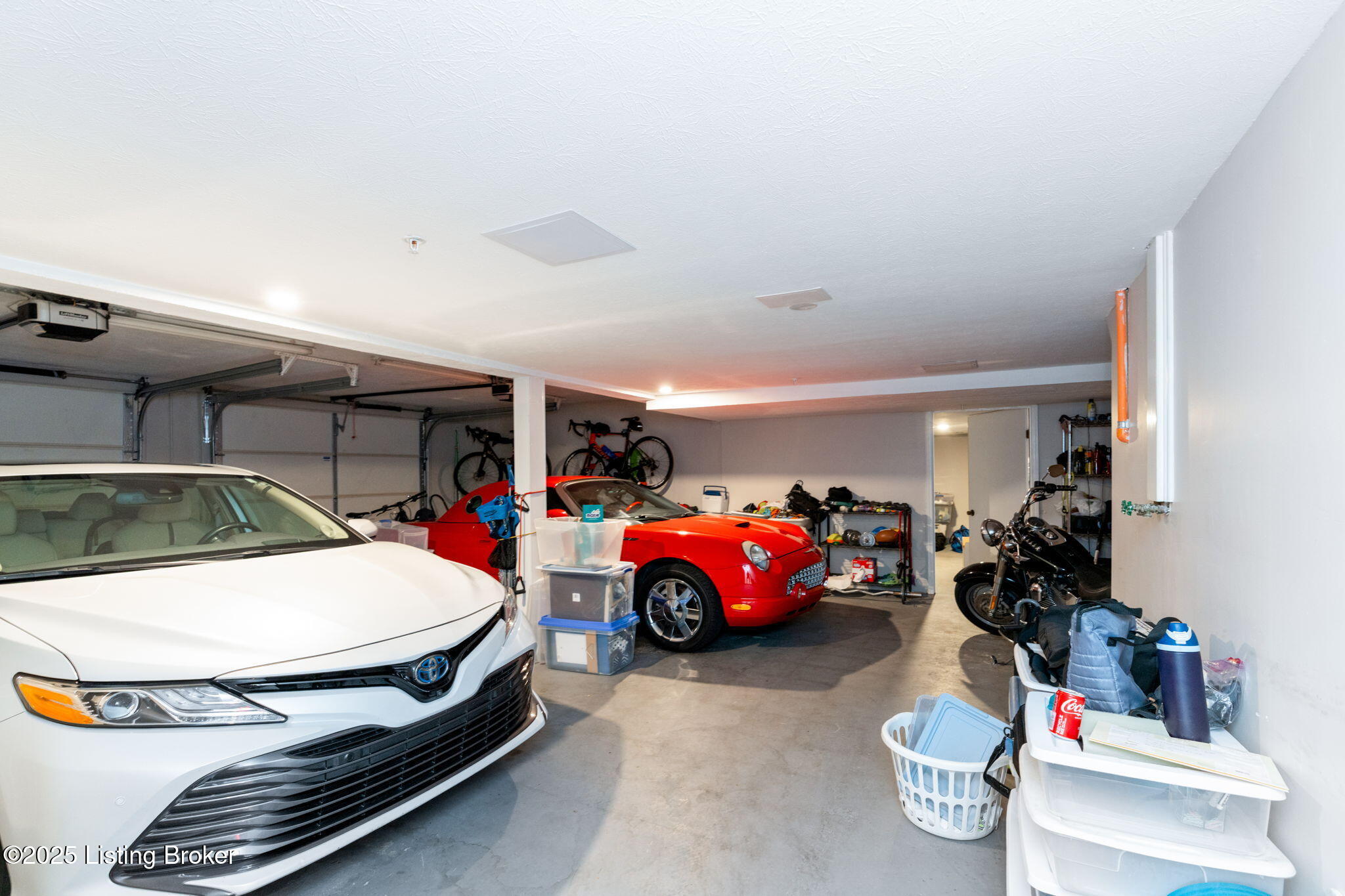 346 Rosewood Dr