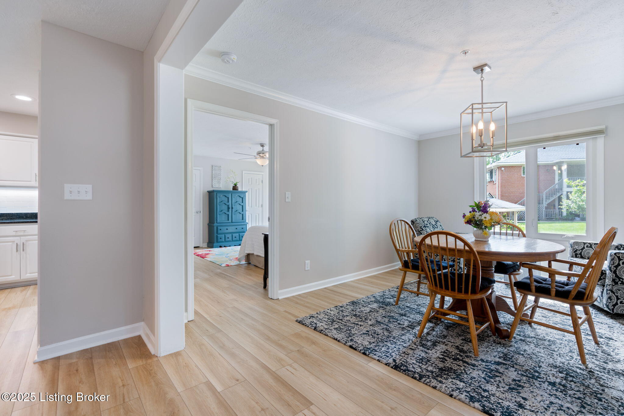 346 Rosewood Dr