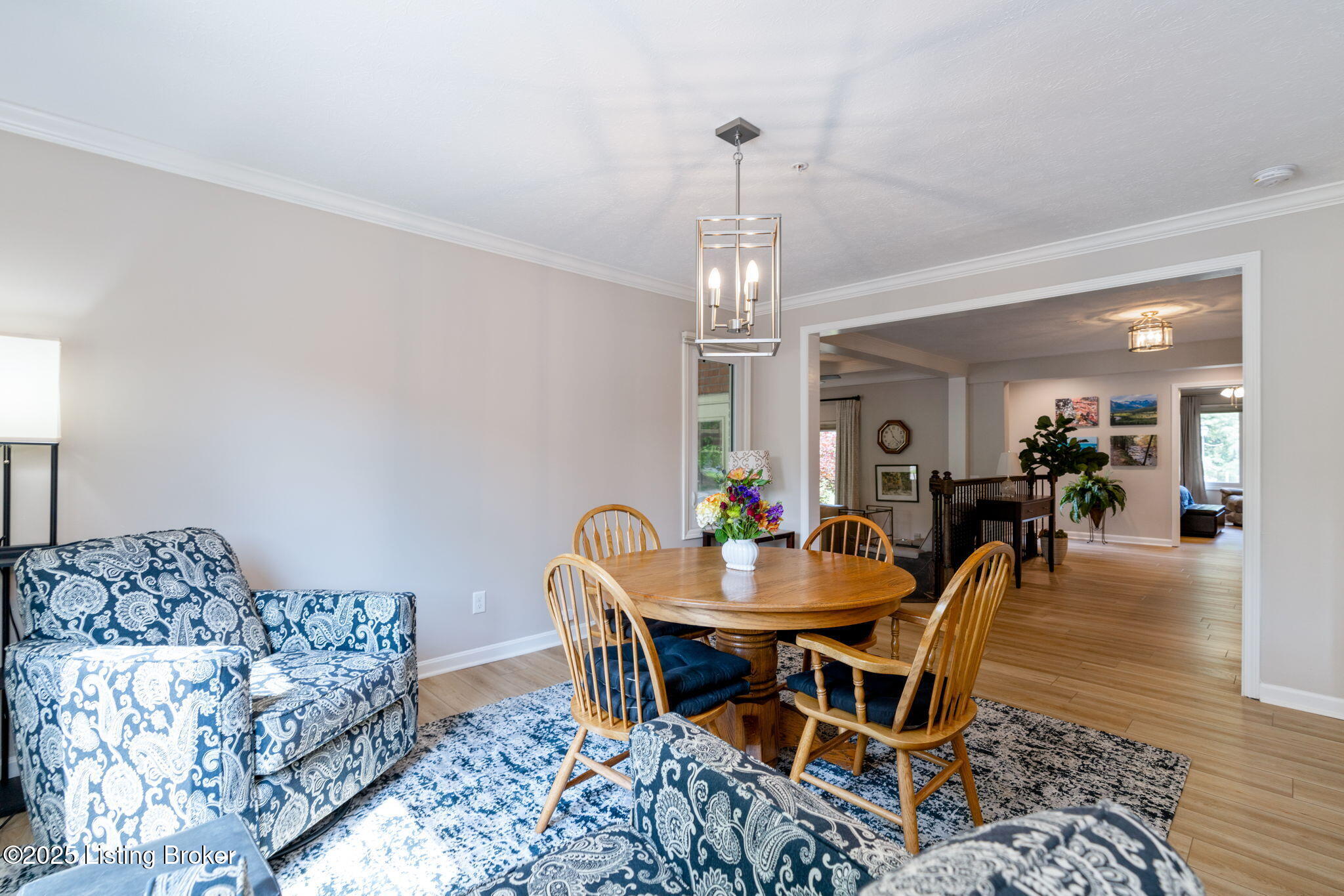 346 Rosewood Dr