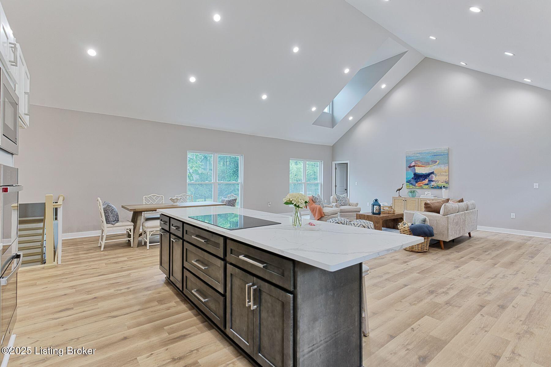 2519 Belknap Beach Rd