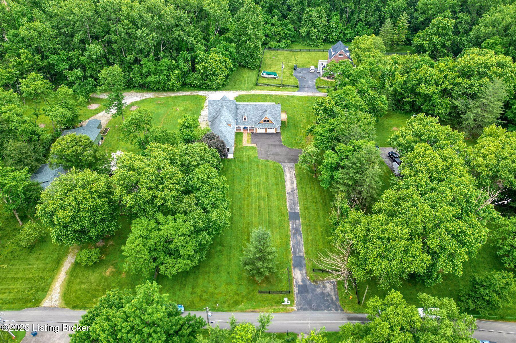 2519 Belknap Beach Rd