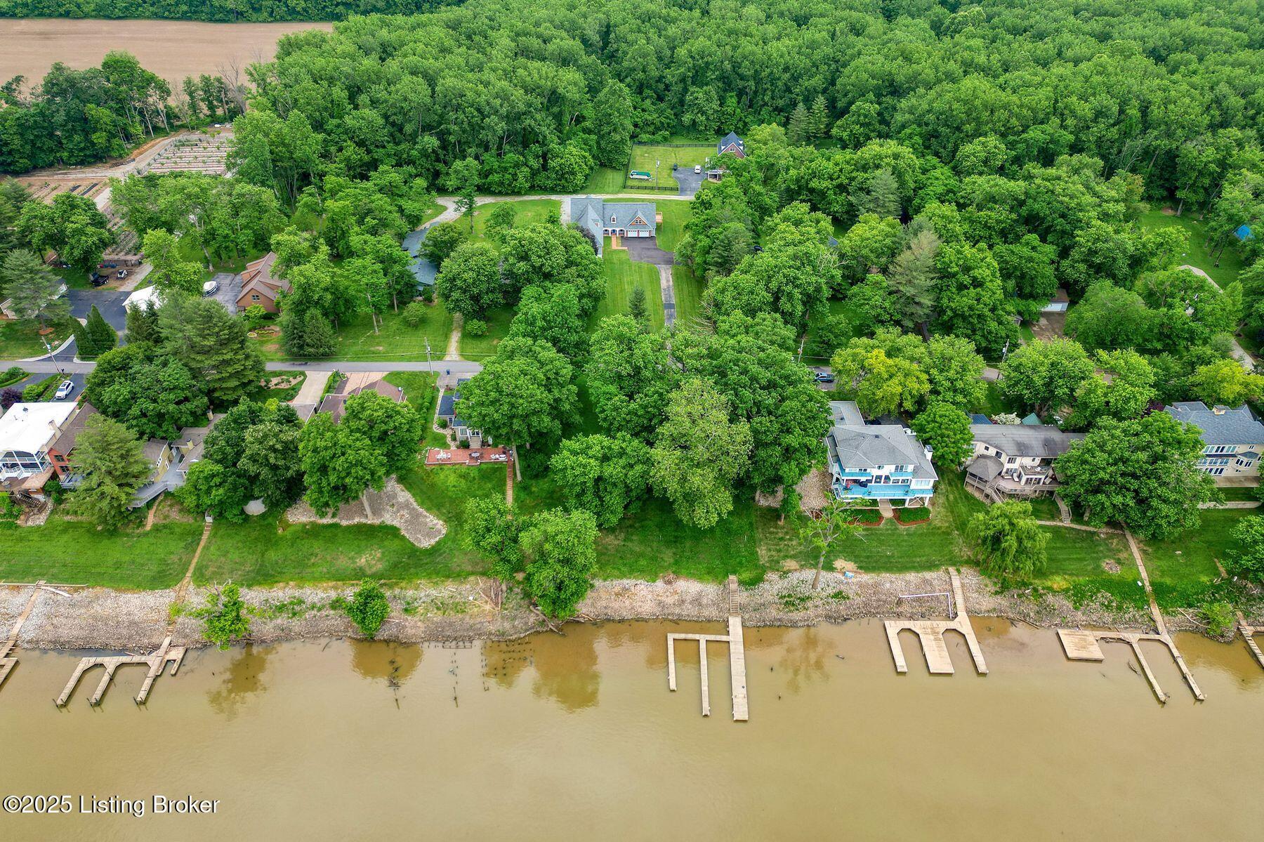 2519 Belknap Beach Rd