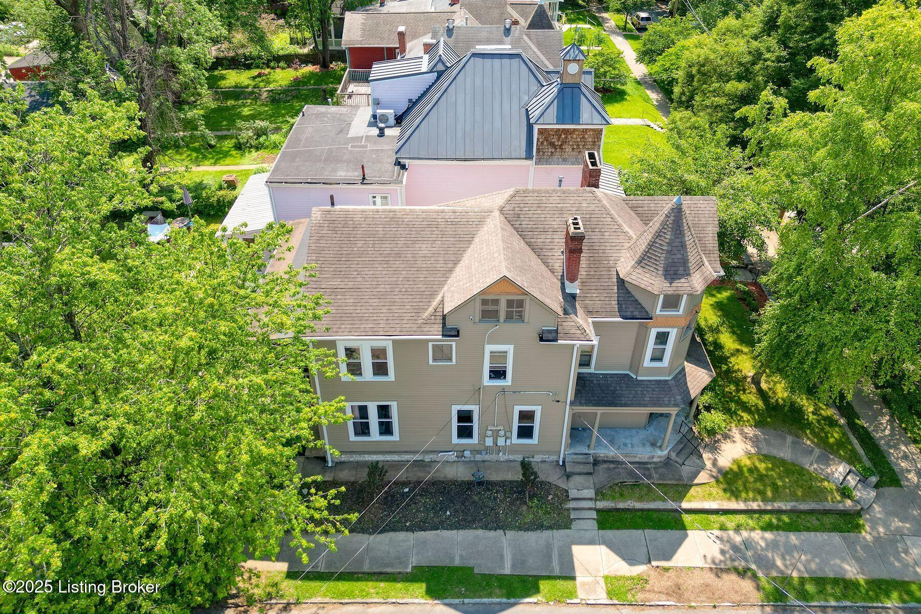 1338 Morton Ave