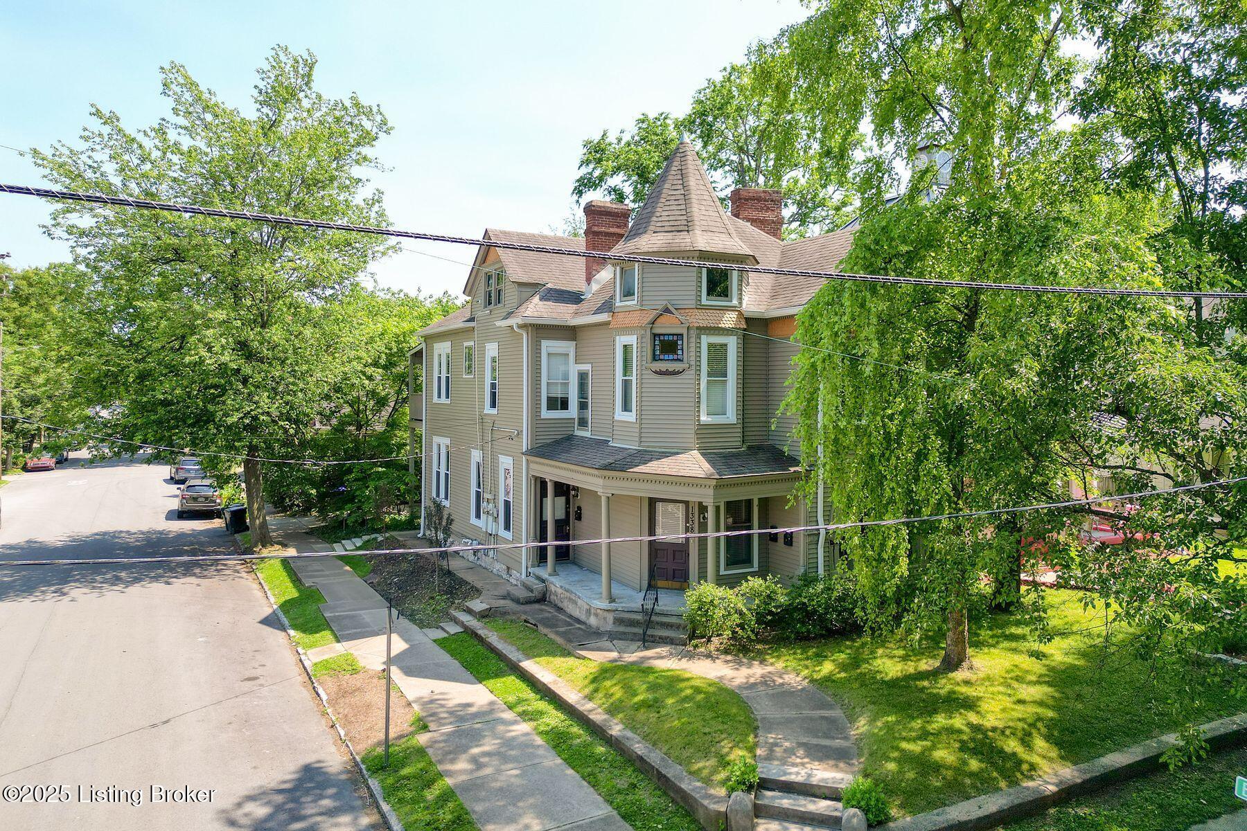 1338 Morton Ave