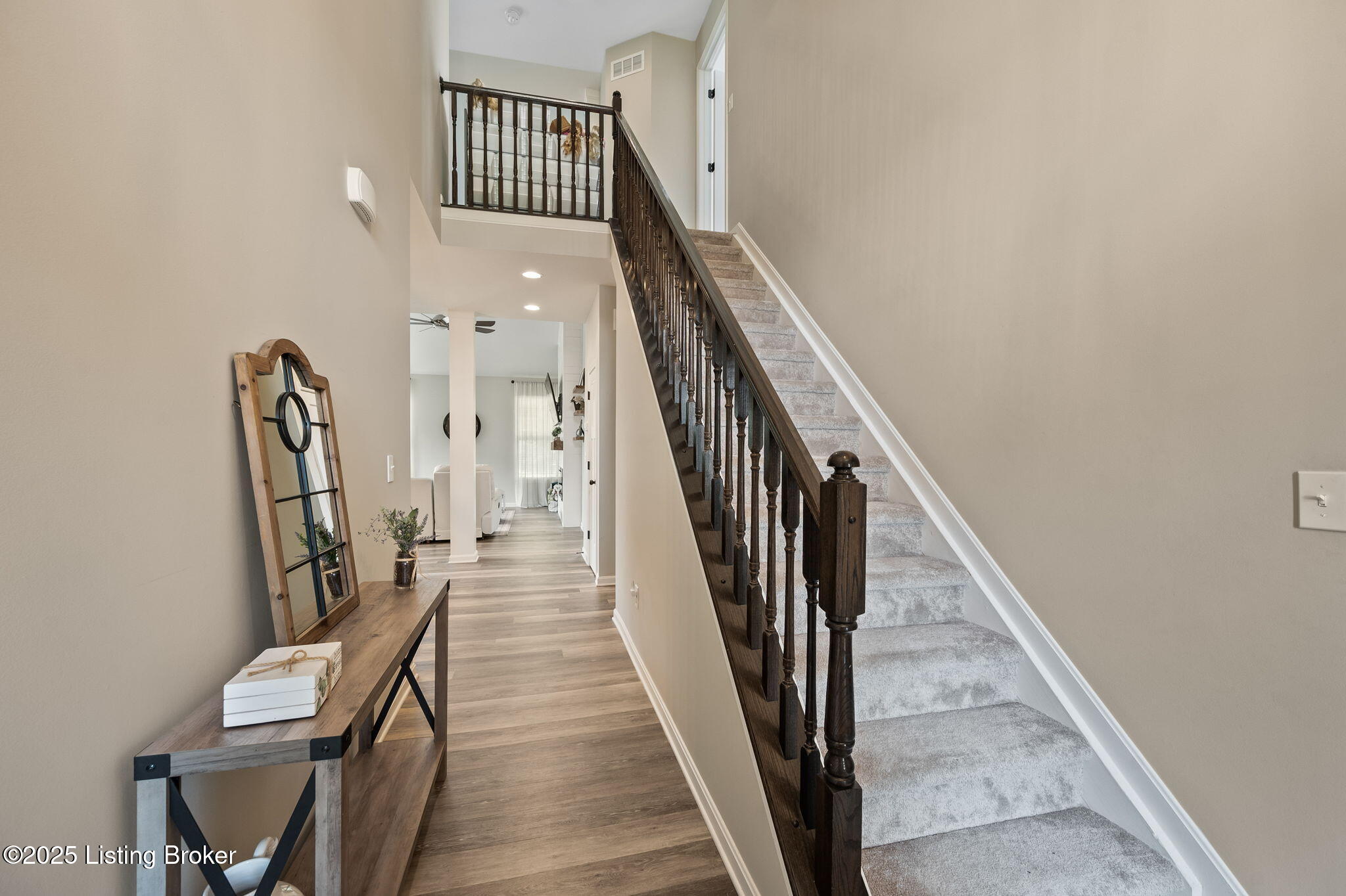 2010 Meadows Edge Ln