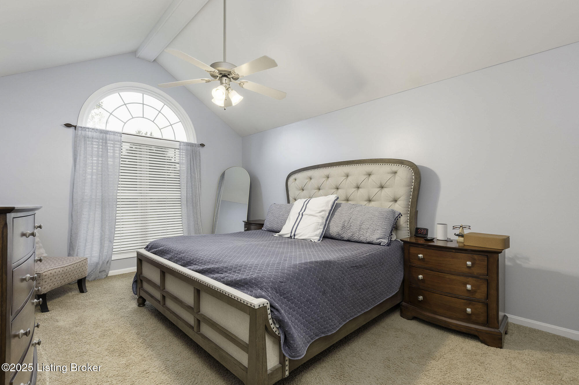 8615 Sanctuary Ln