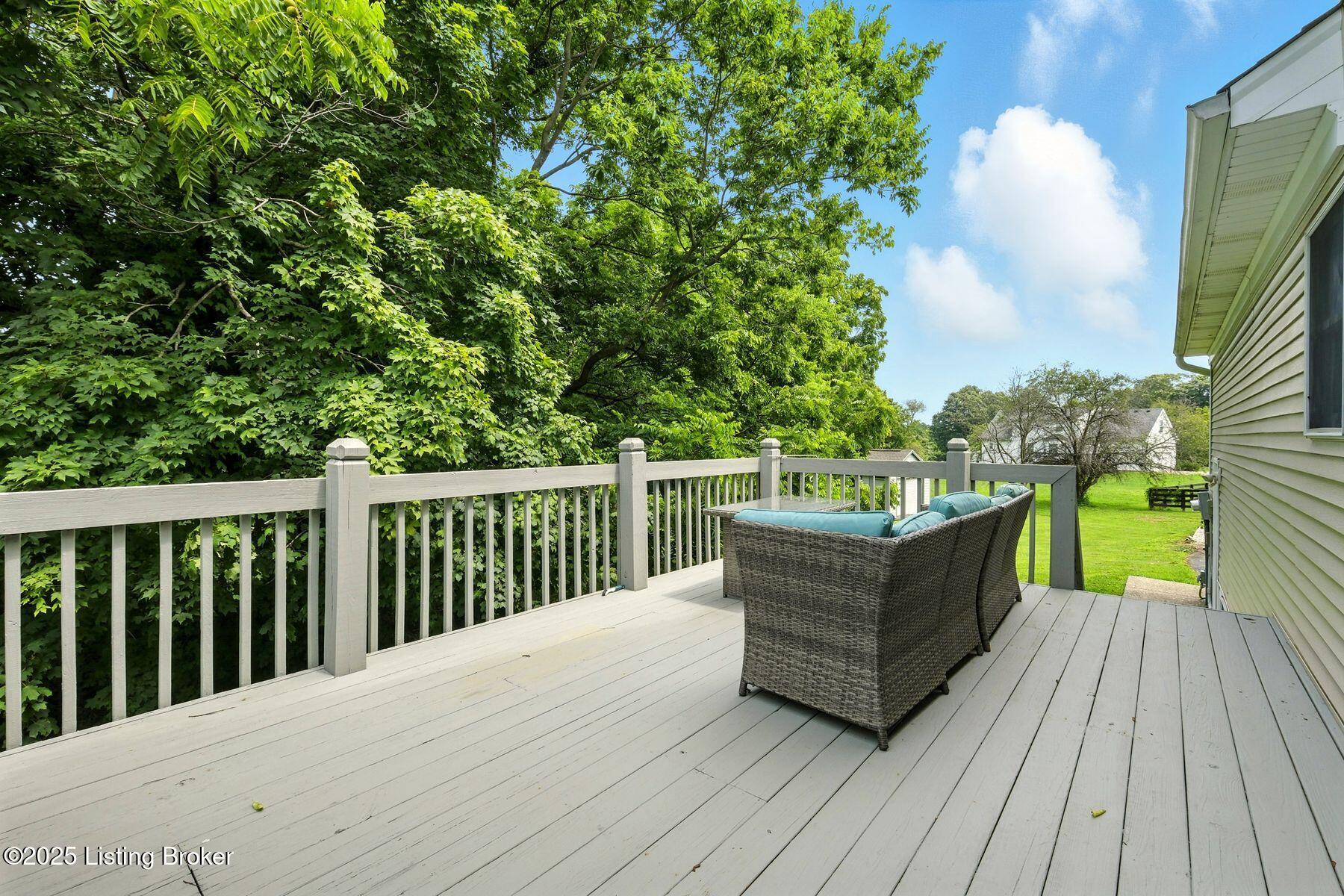 5203 Laconia Cove
