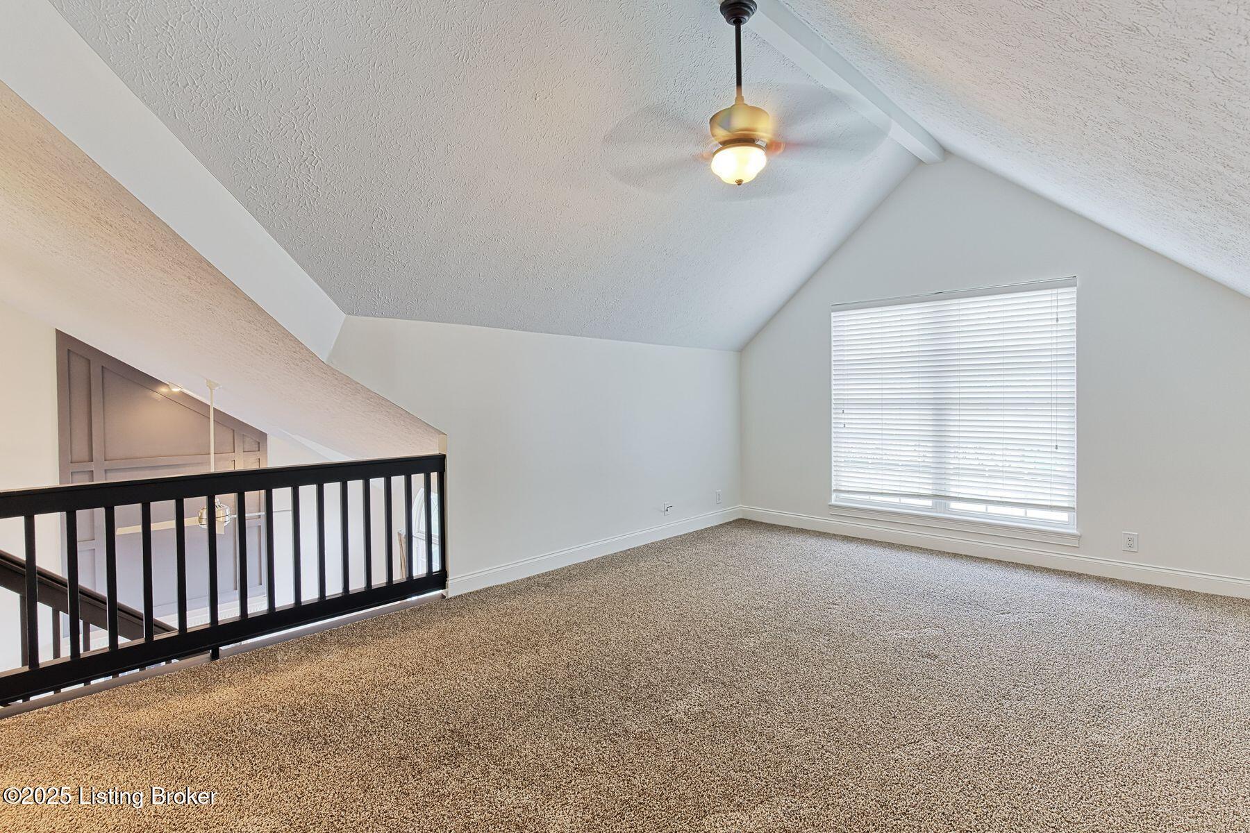 8800 New LaGrange Rd