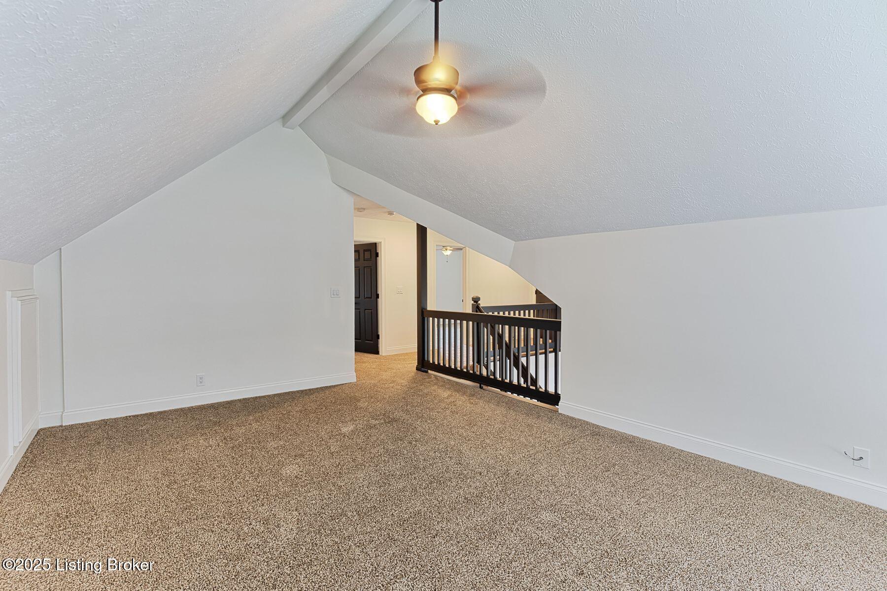 8800 New LaGrange Rd