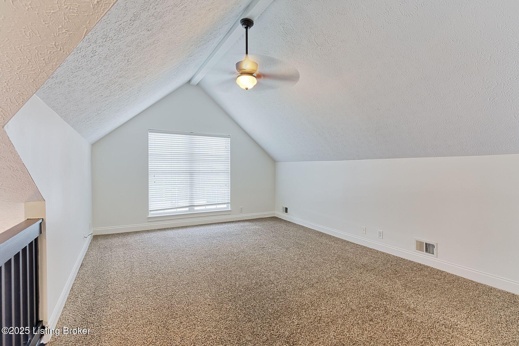 8800 New LaGrange Rd
