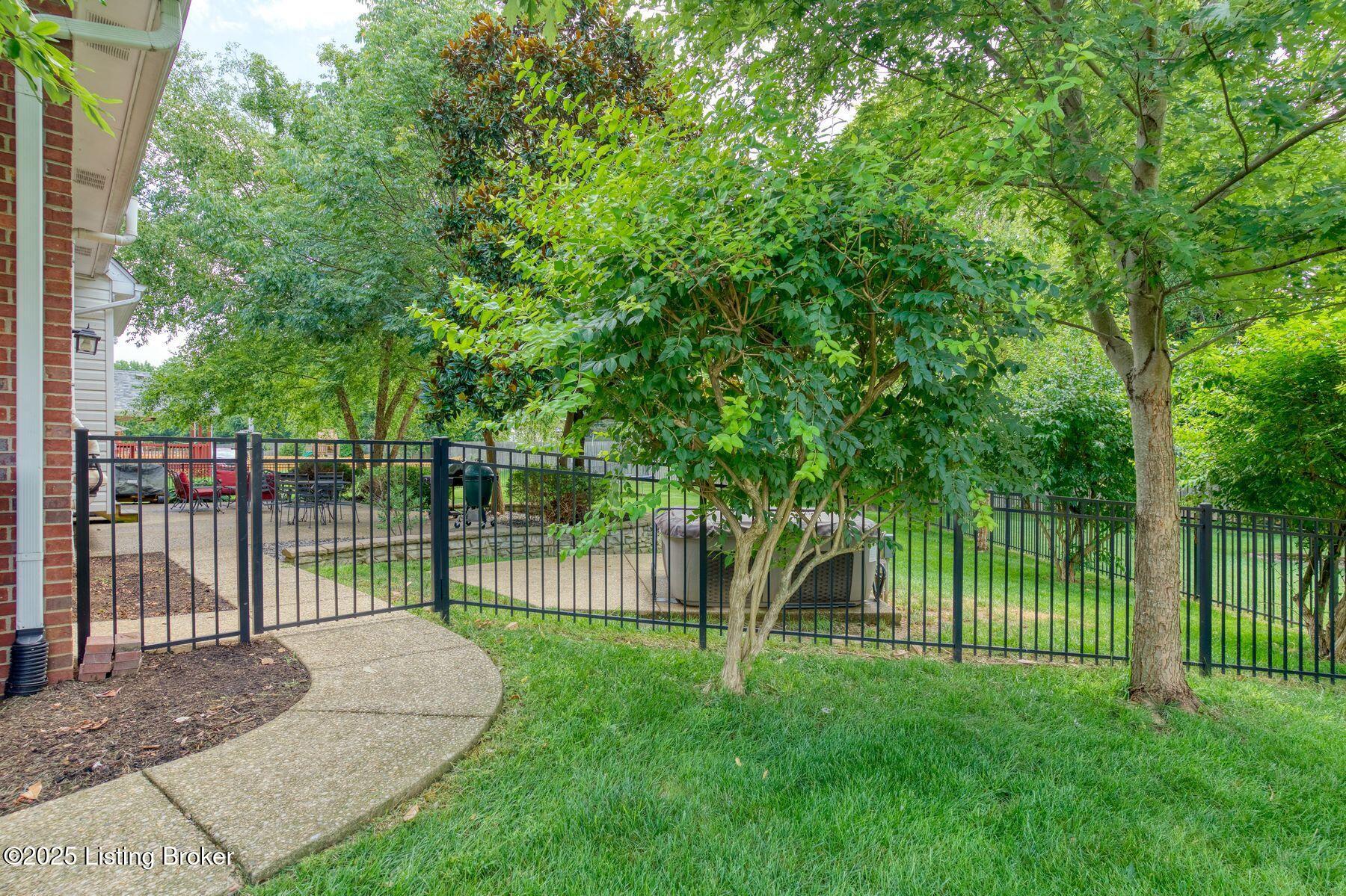 4529 Cherry Forest Cir