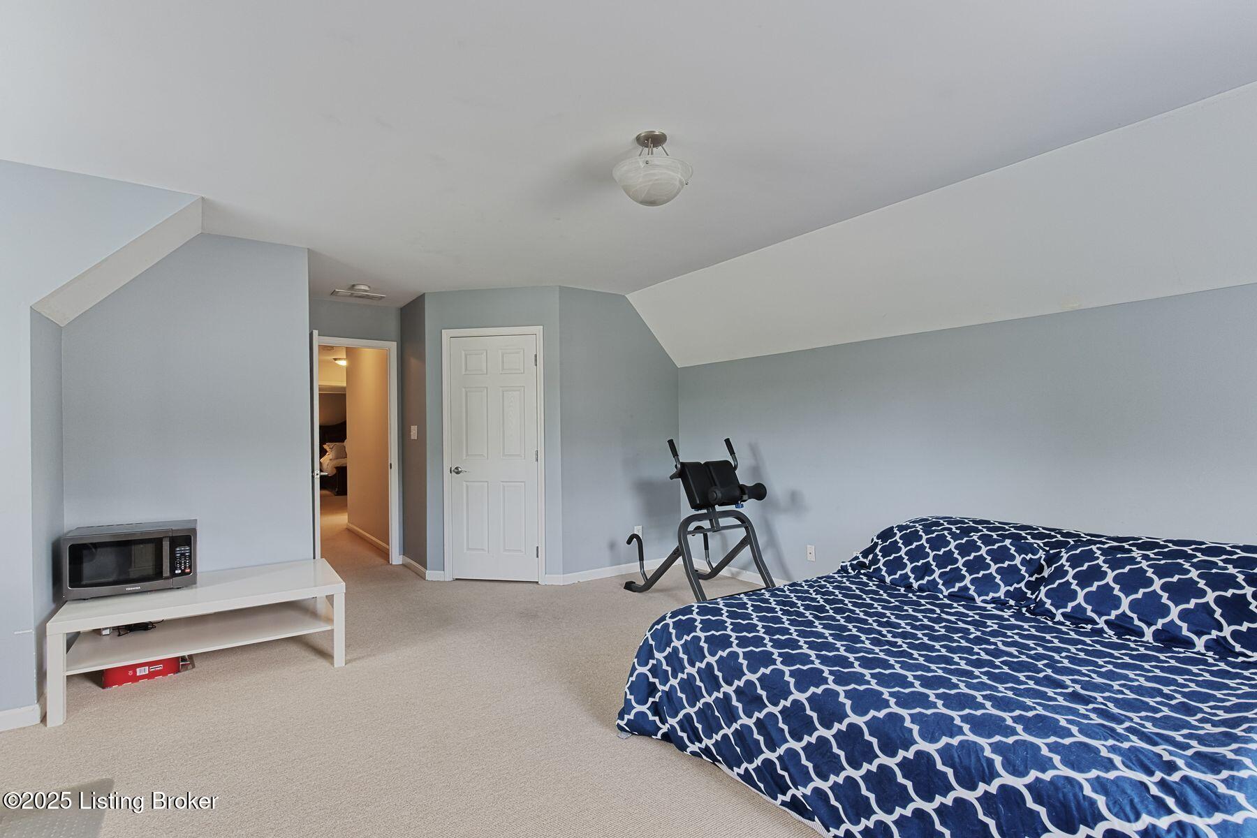 4529 Cherry Forest Cir