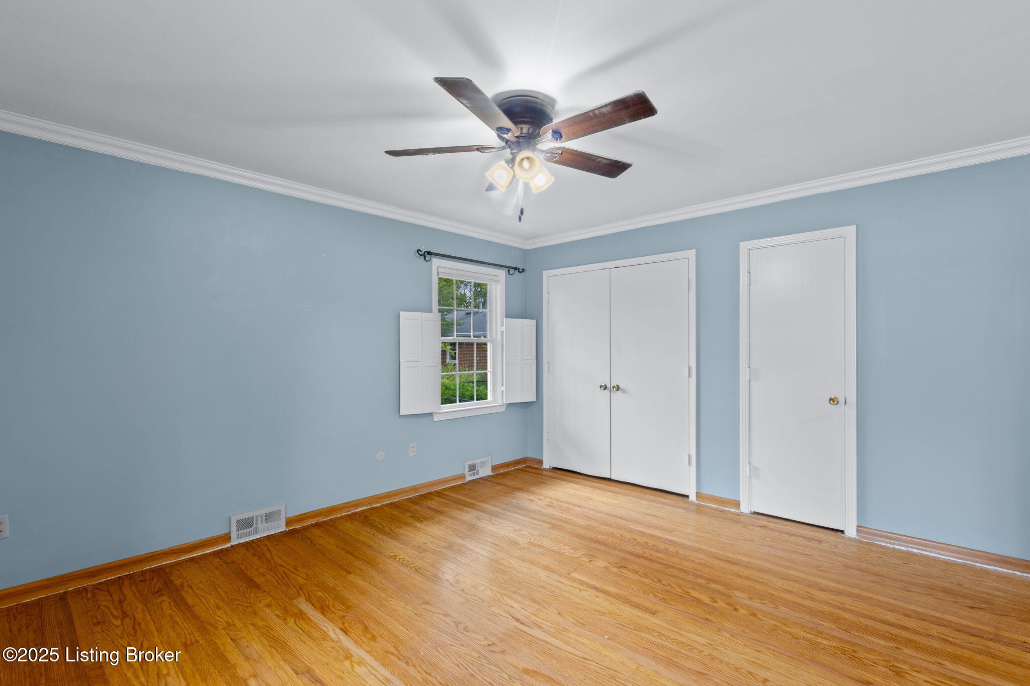 10218 Woodknoll Rd