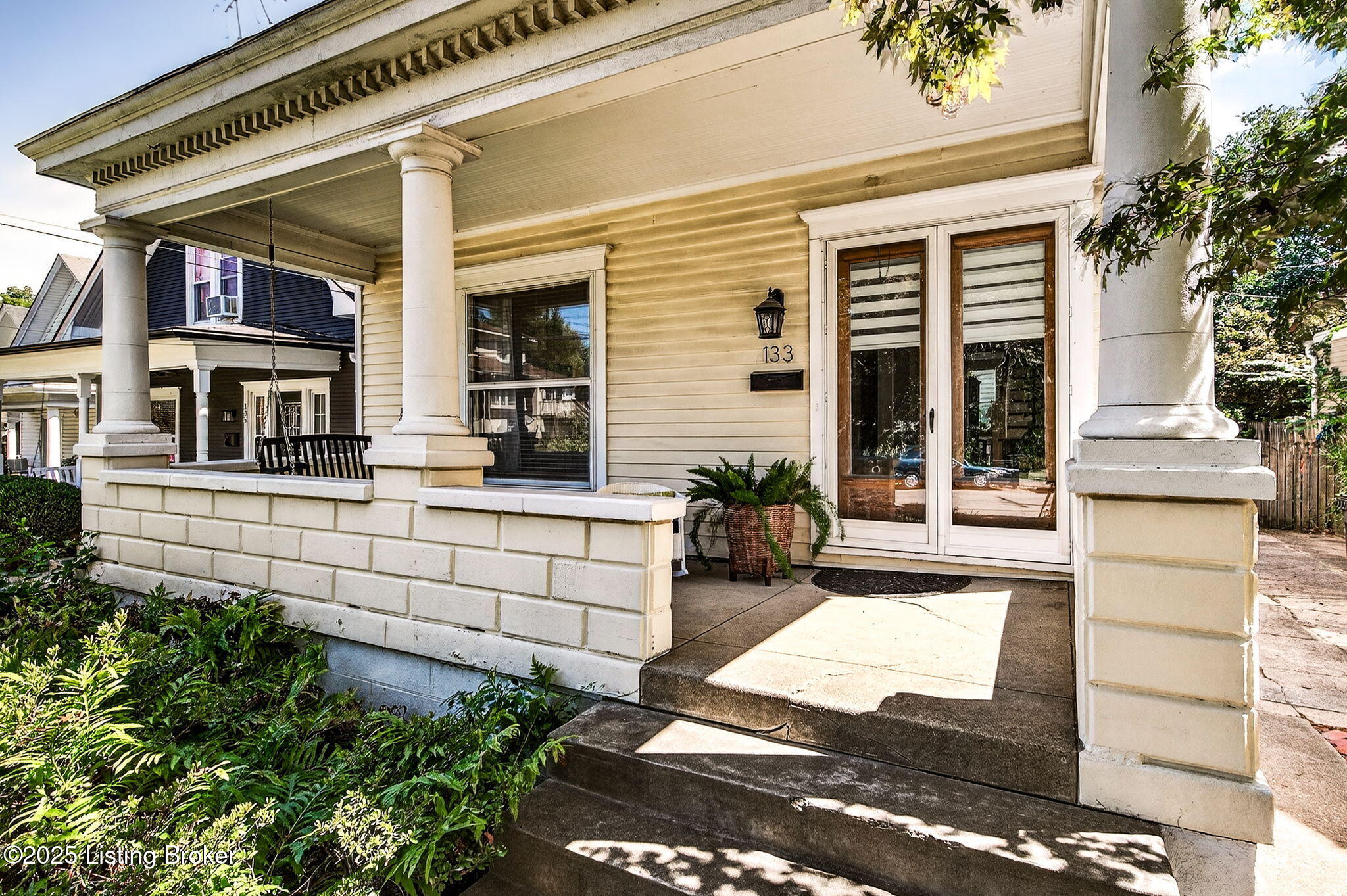 133 N Clifton Ave