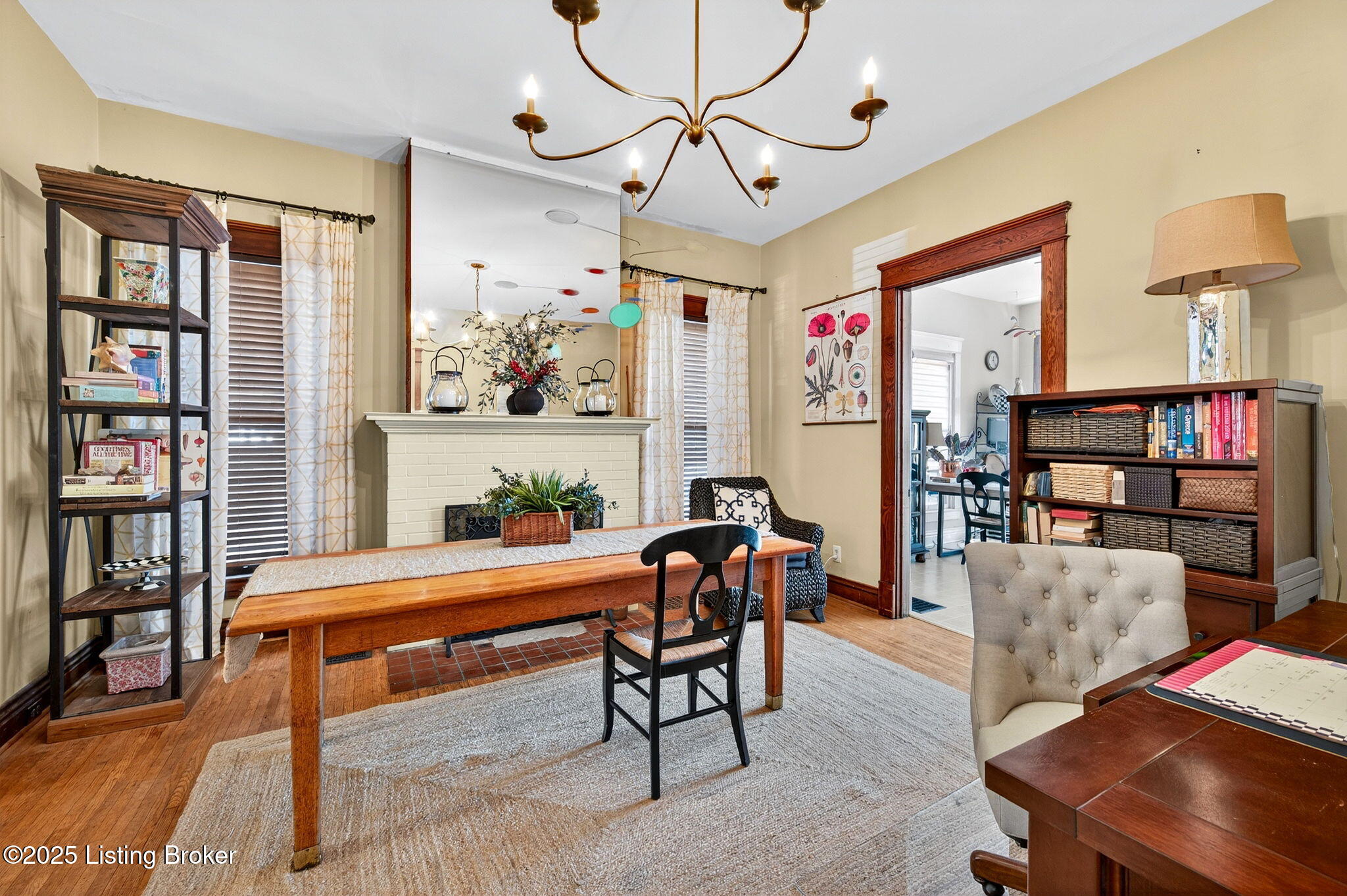 133 N Clifton Ave