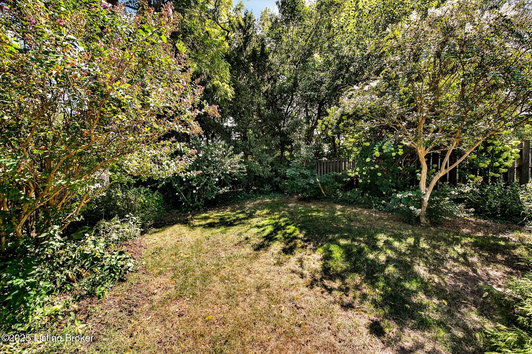 133 N Clifton Ave