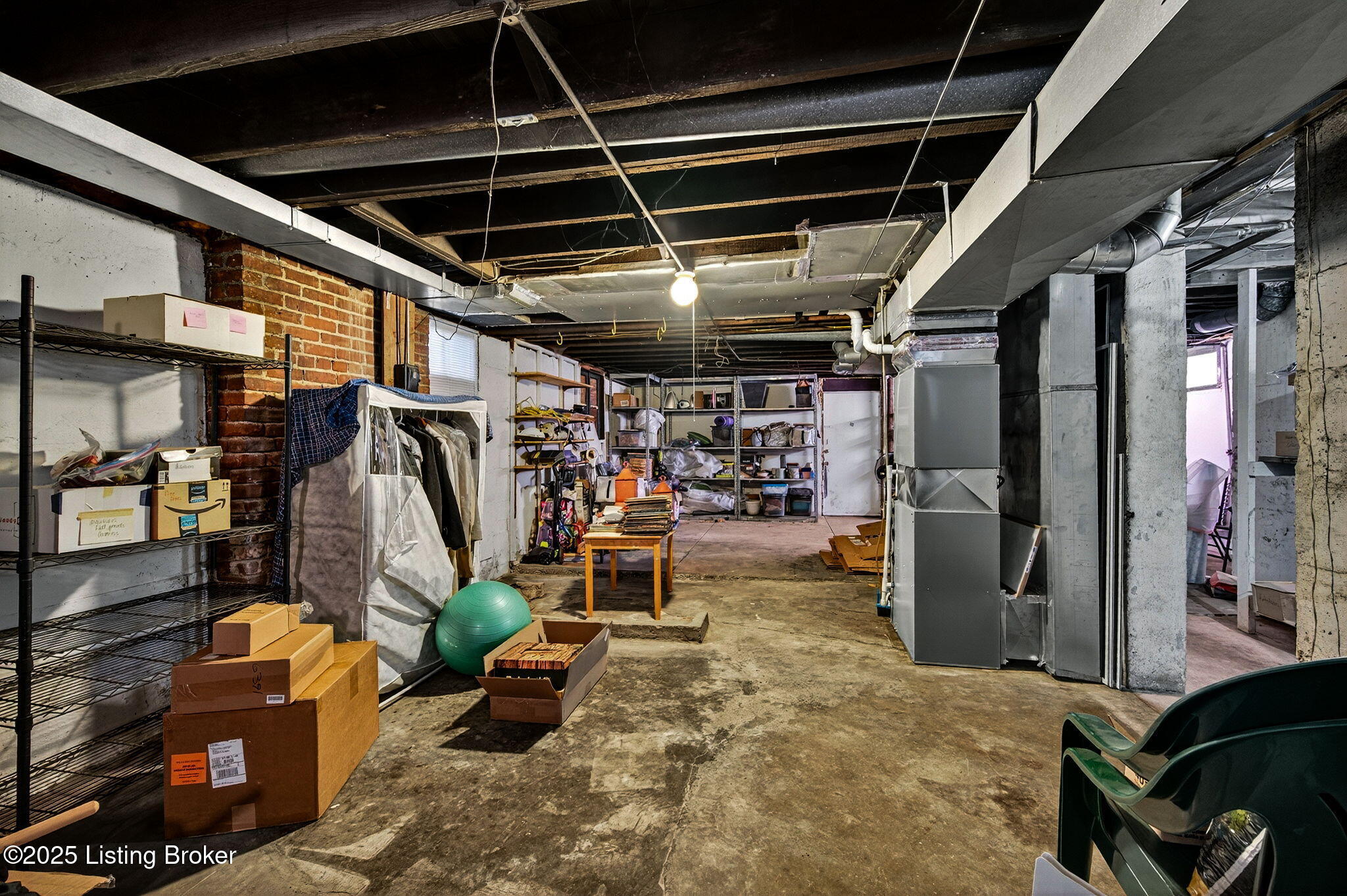 133 N Clifton Ave