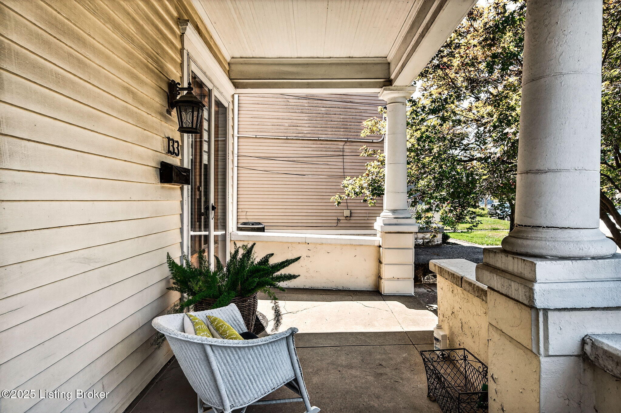 133 N Clifton Ave