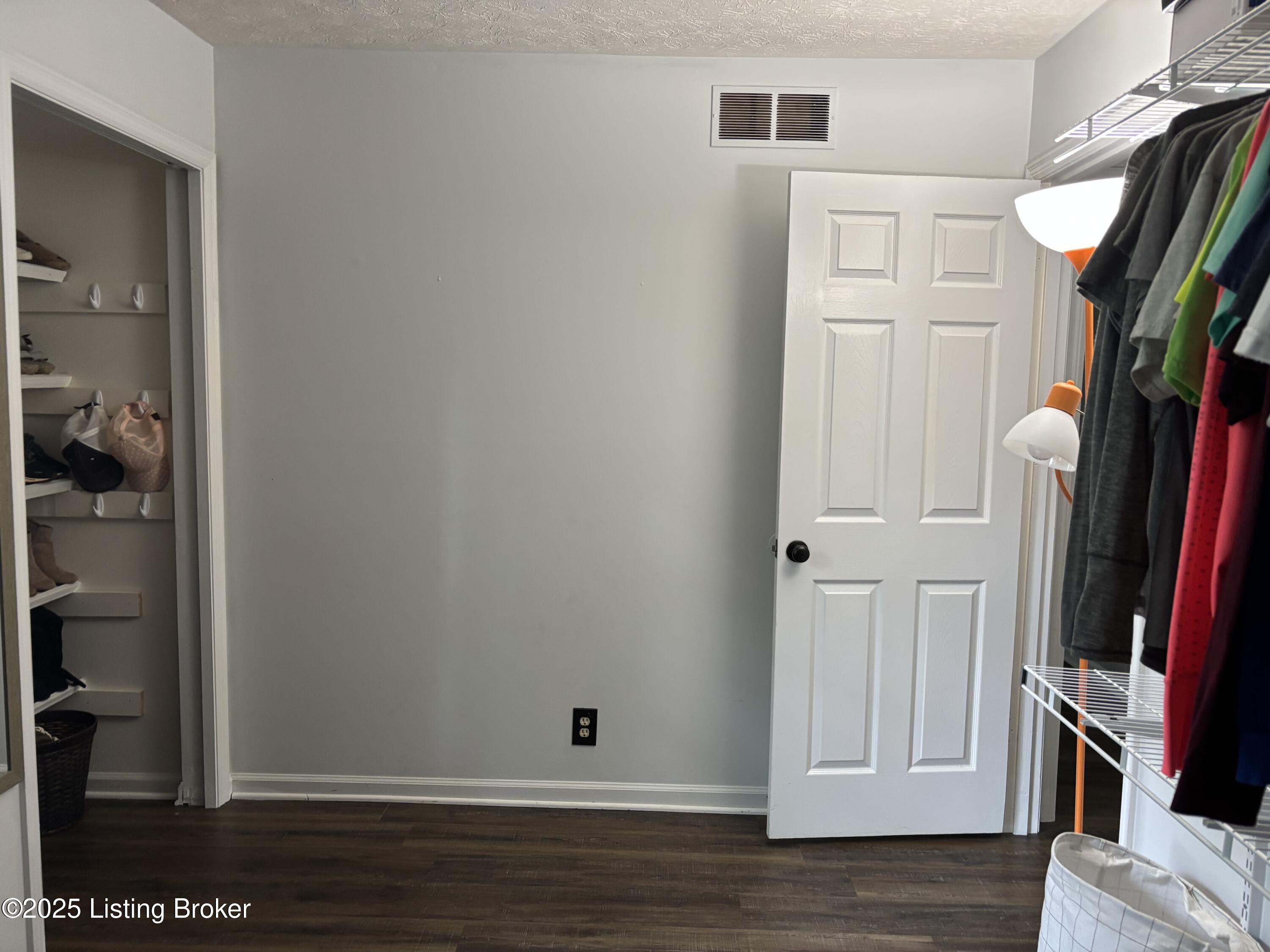 13219 Settlers Point Trail