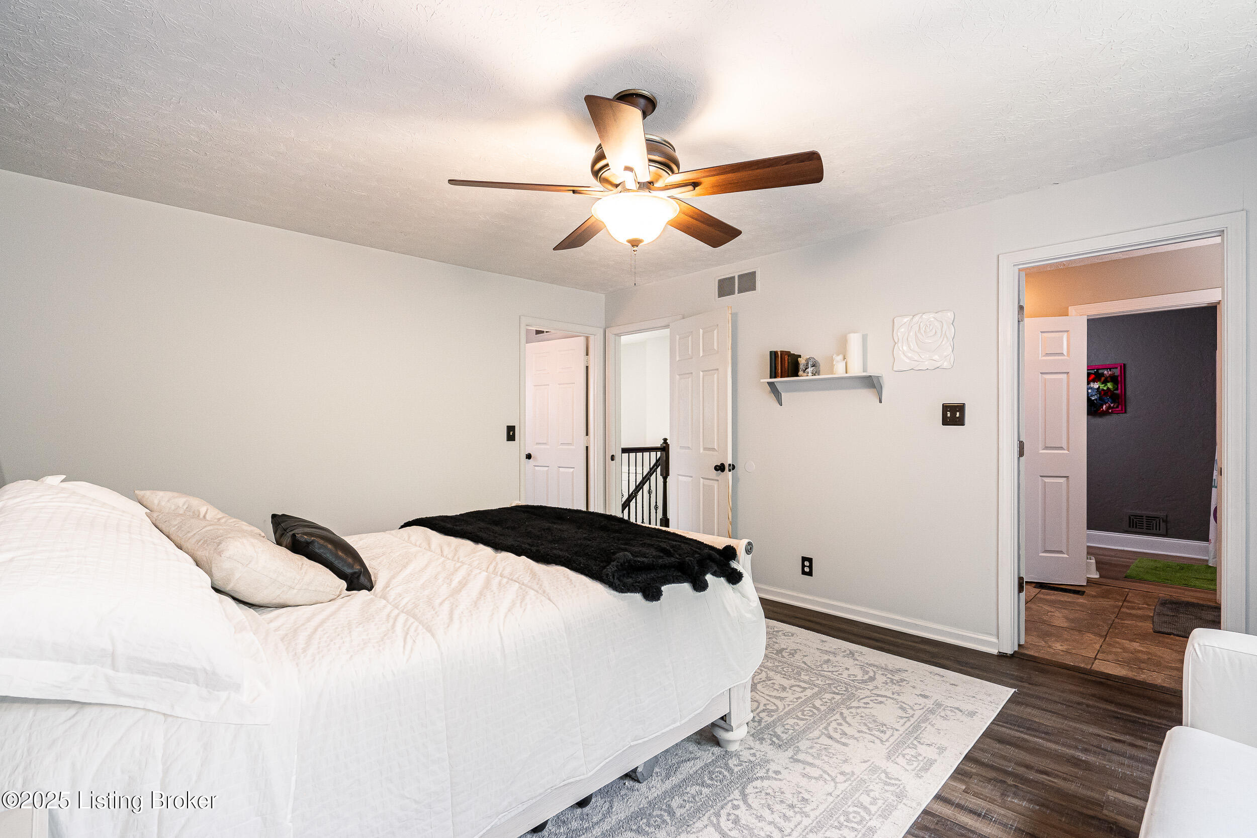 13219 Settlers Point Trail