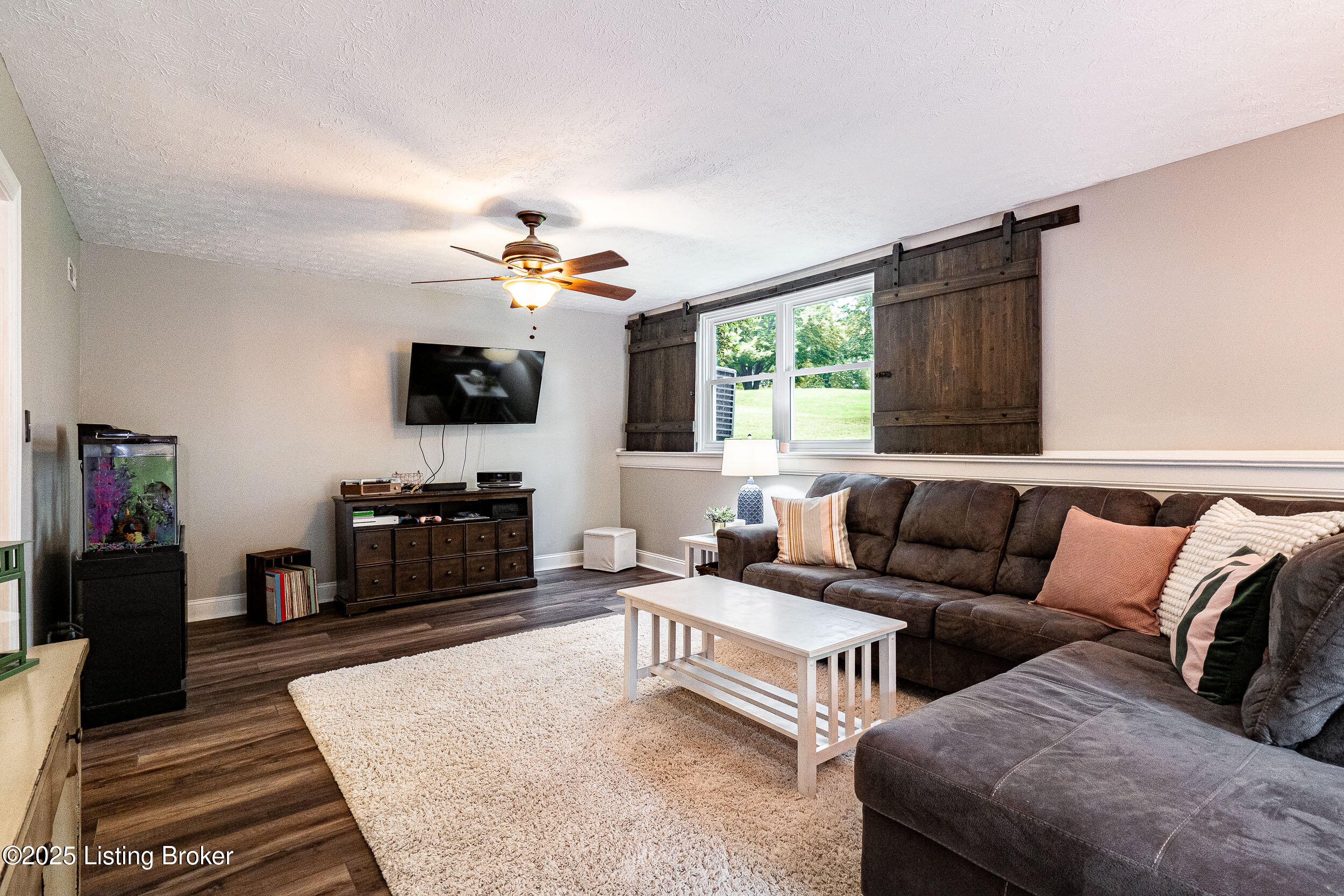 13219 Settlers Point Trail