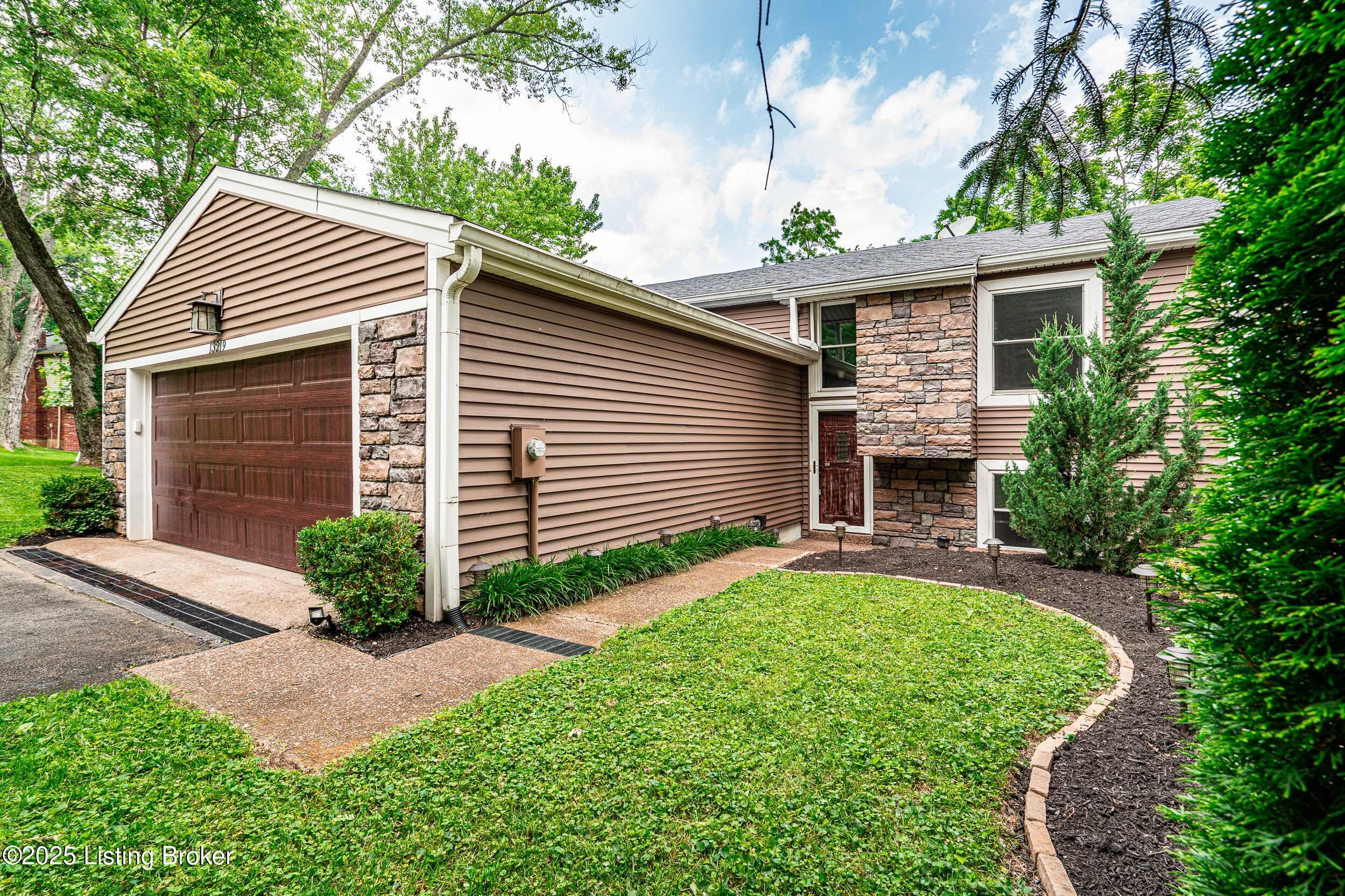 13219 Settlers Point Trail