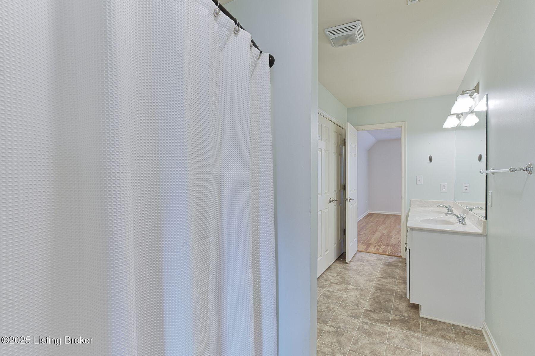 13303 Tucker Wood Pl