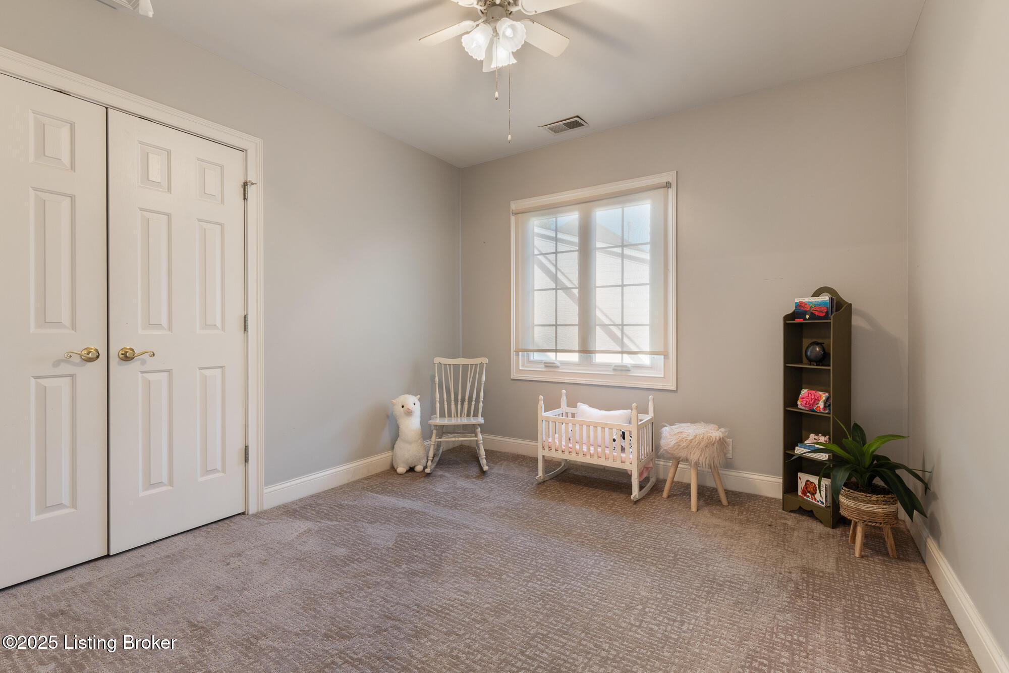 909 Woodland Heights Dr