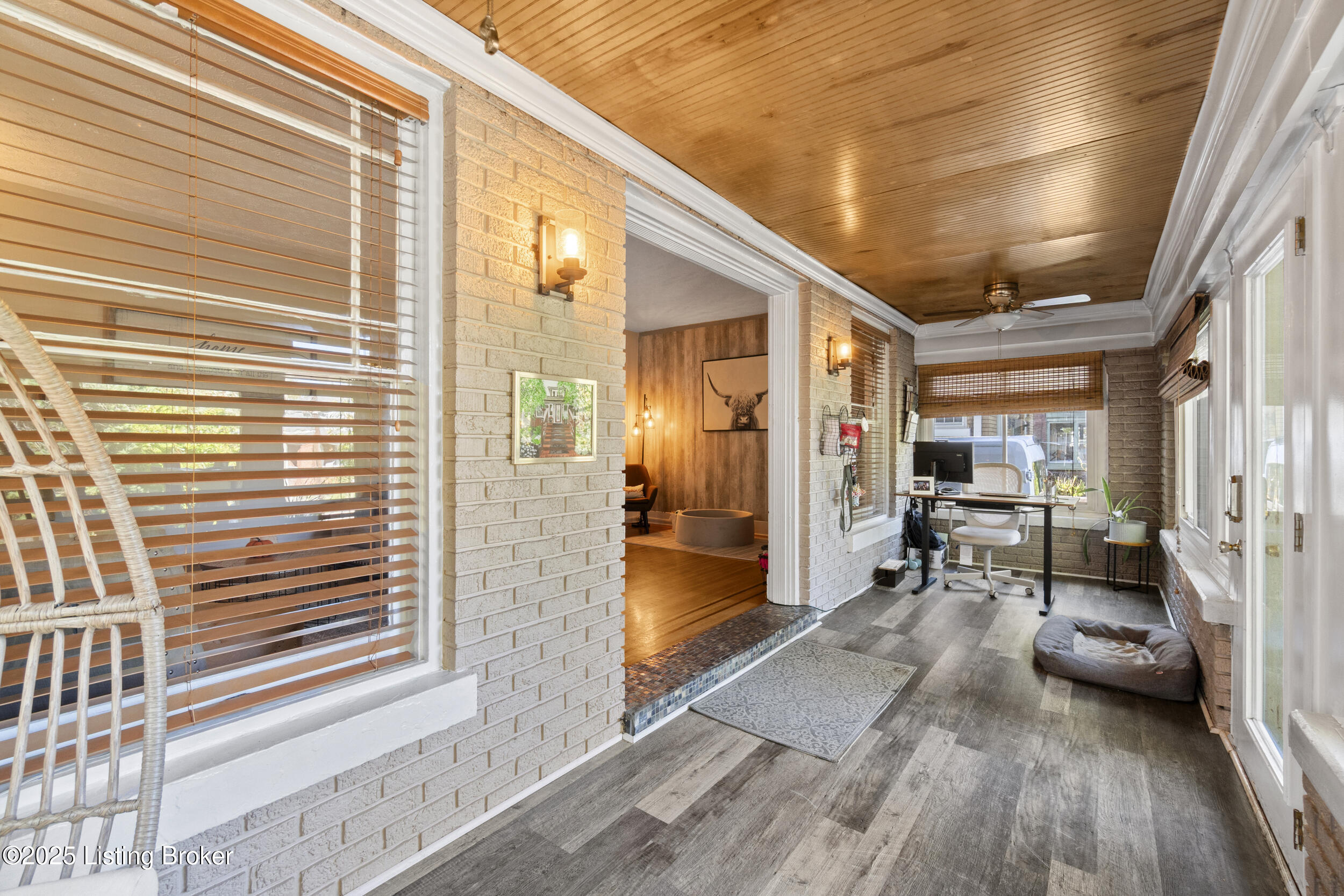 1304 Lydia St