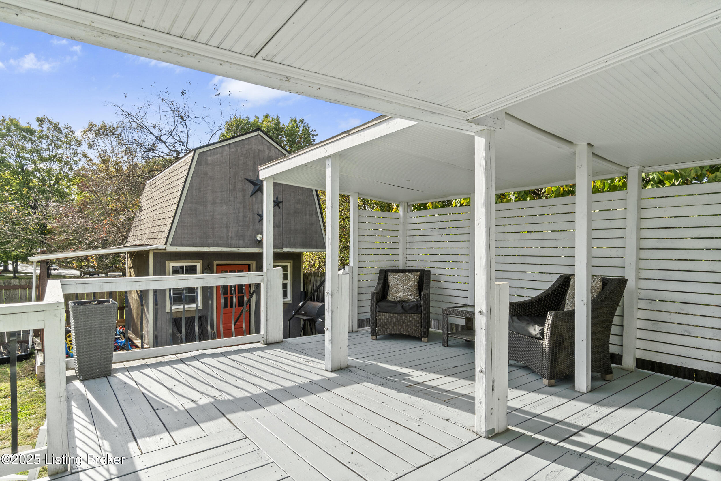 1304 Lydia St