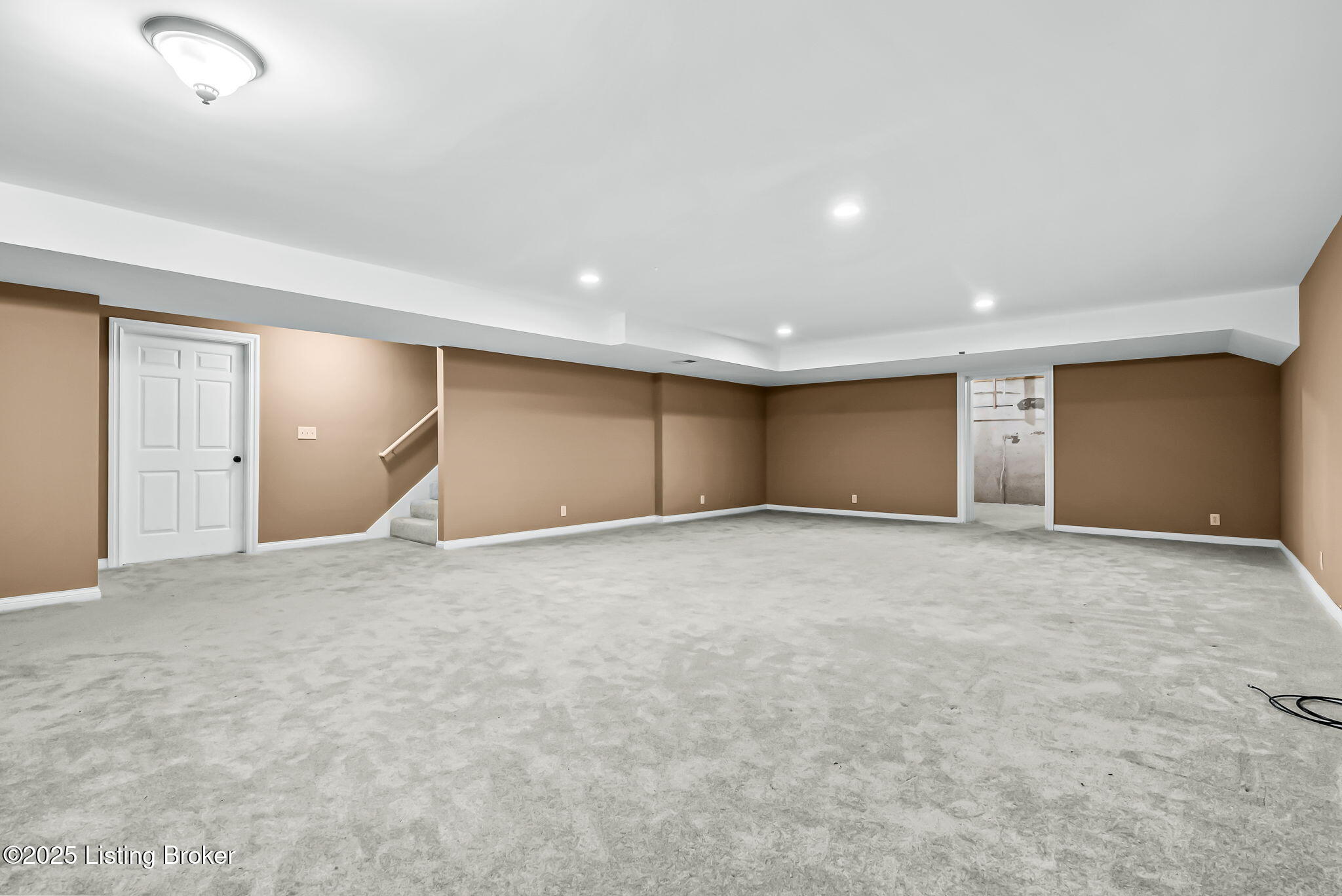 1004 Majestic Oaks Way