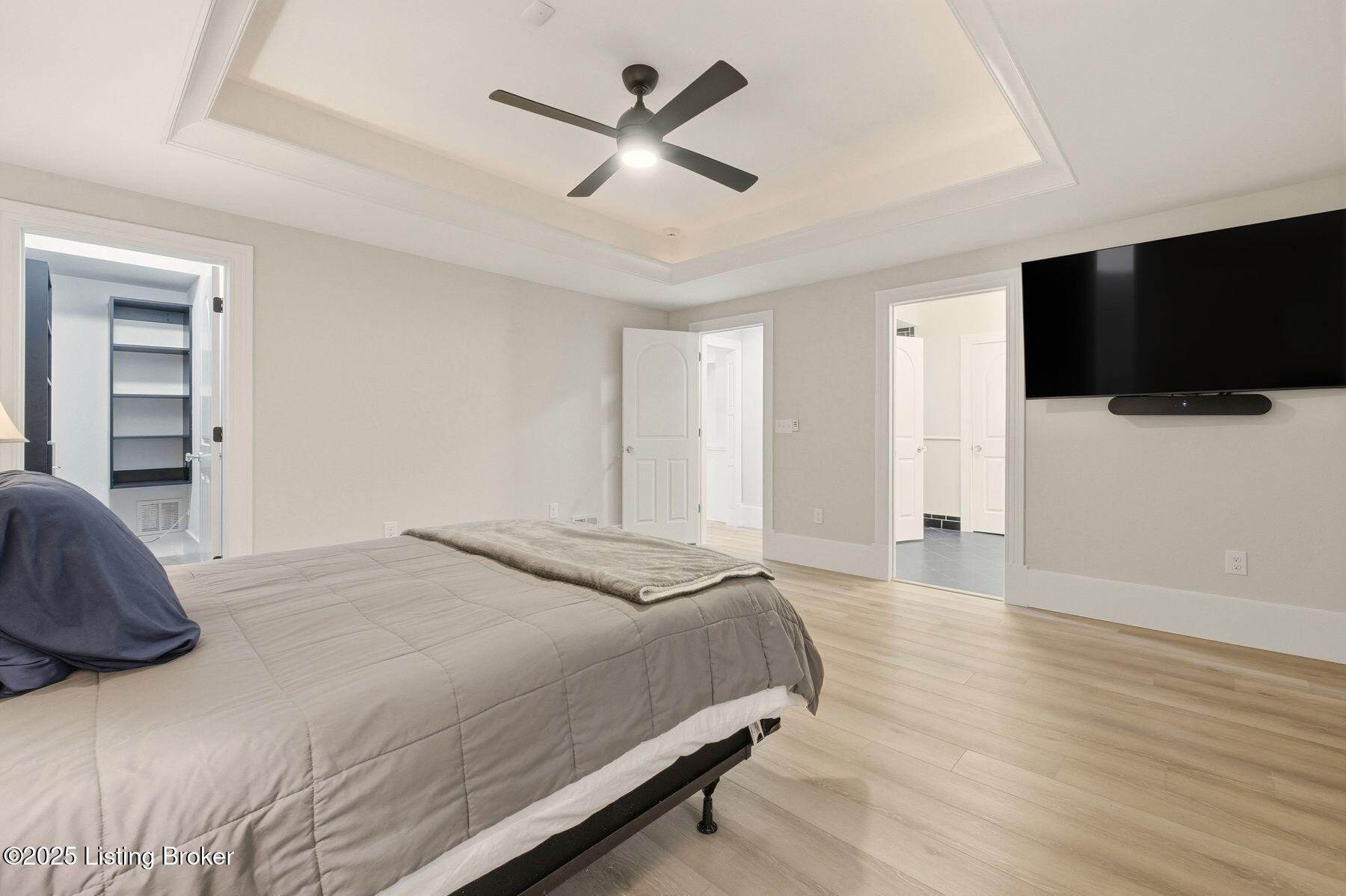 1058 Majestic Oaks Way