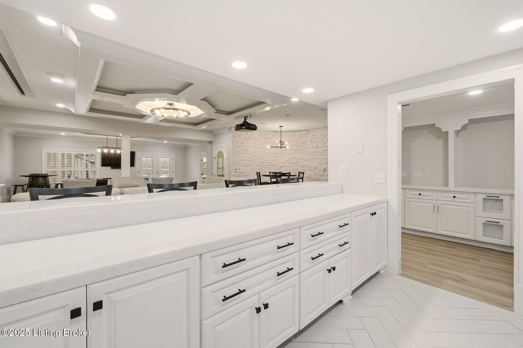 1058 Majestic Oaks Way