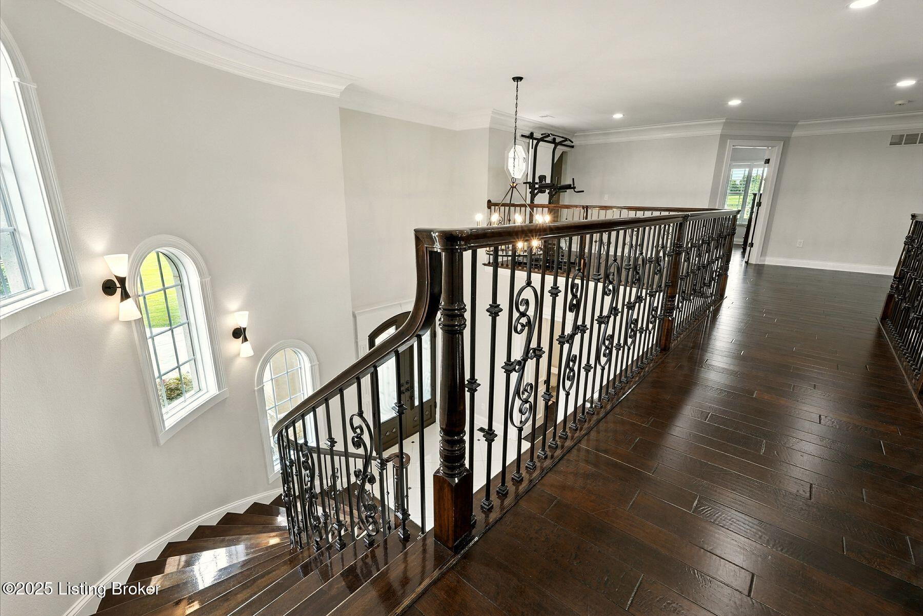 1058 Majestic Oaks Way