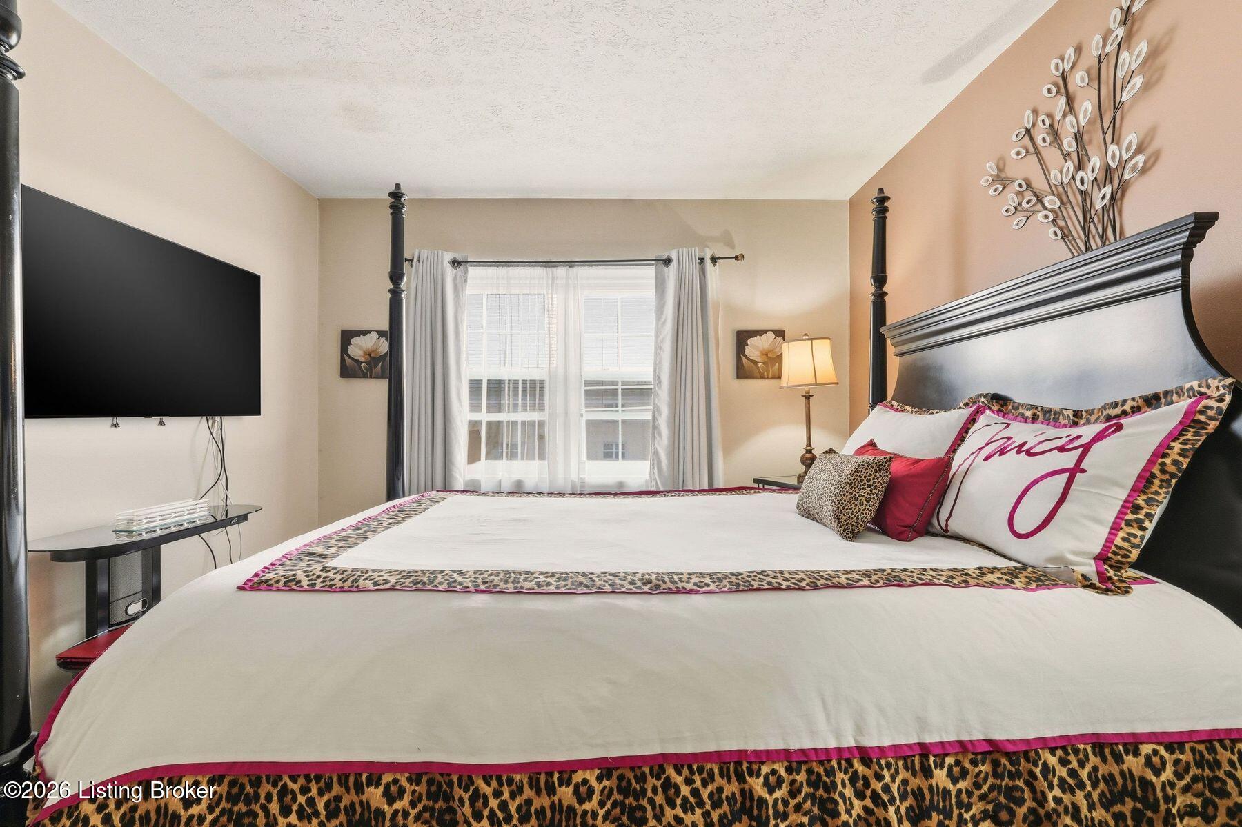 239 El Conquistador Pl