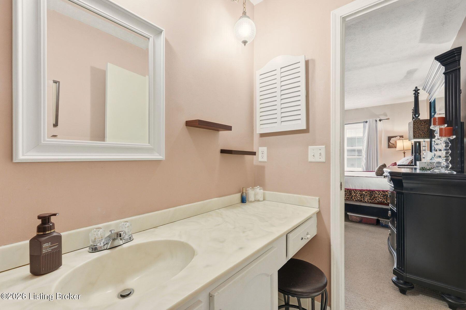 239 El Conquistador Pl