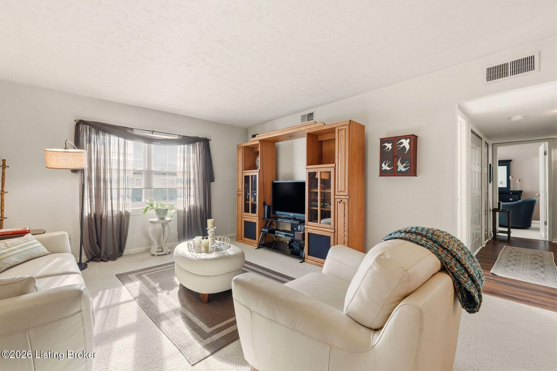 239 El Conquistador Pl