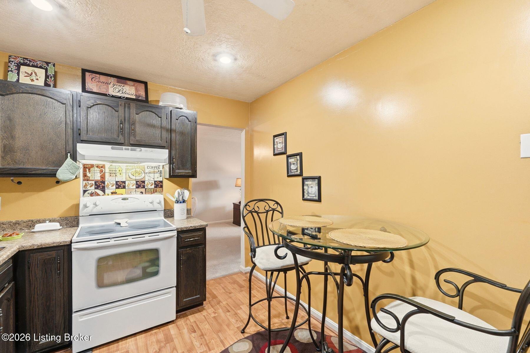 239 El Conquistador Pl