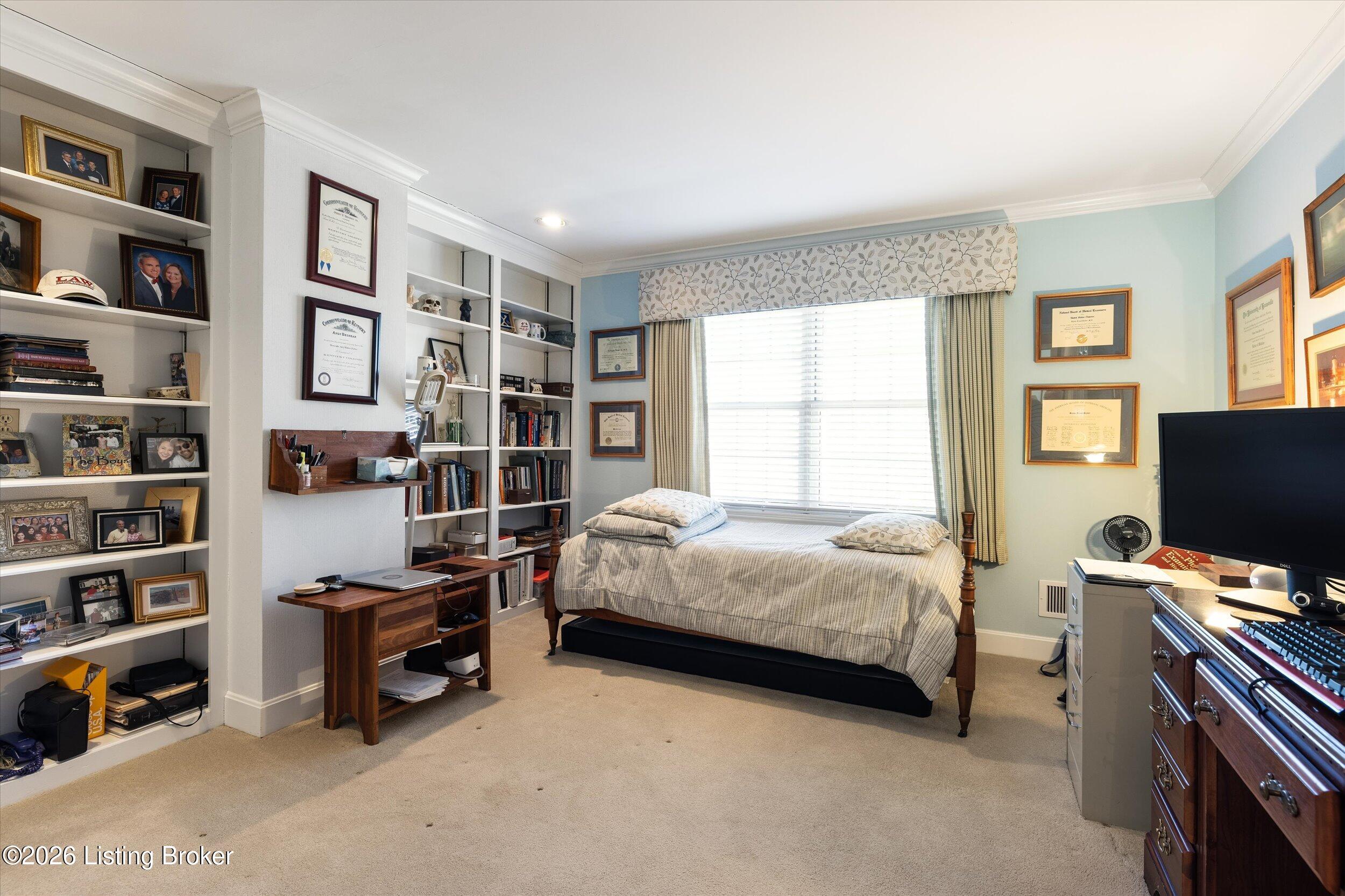 1320 Navajo Ct